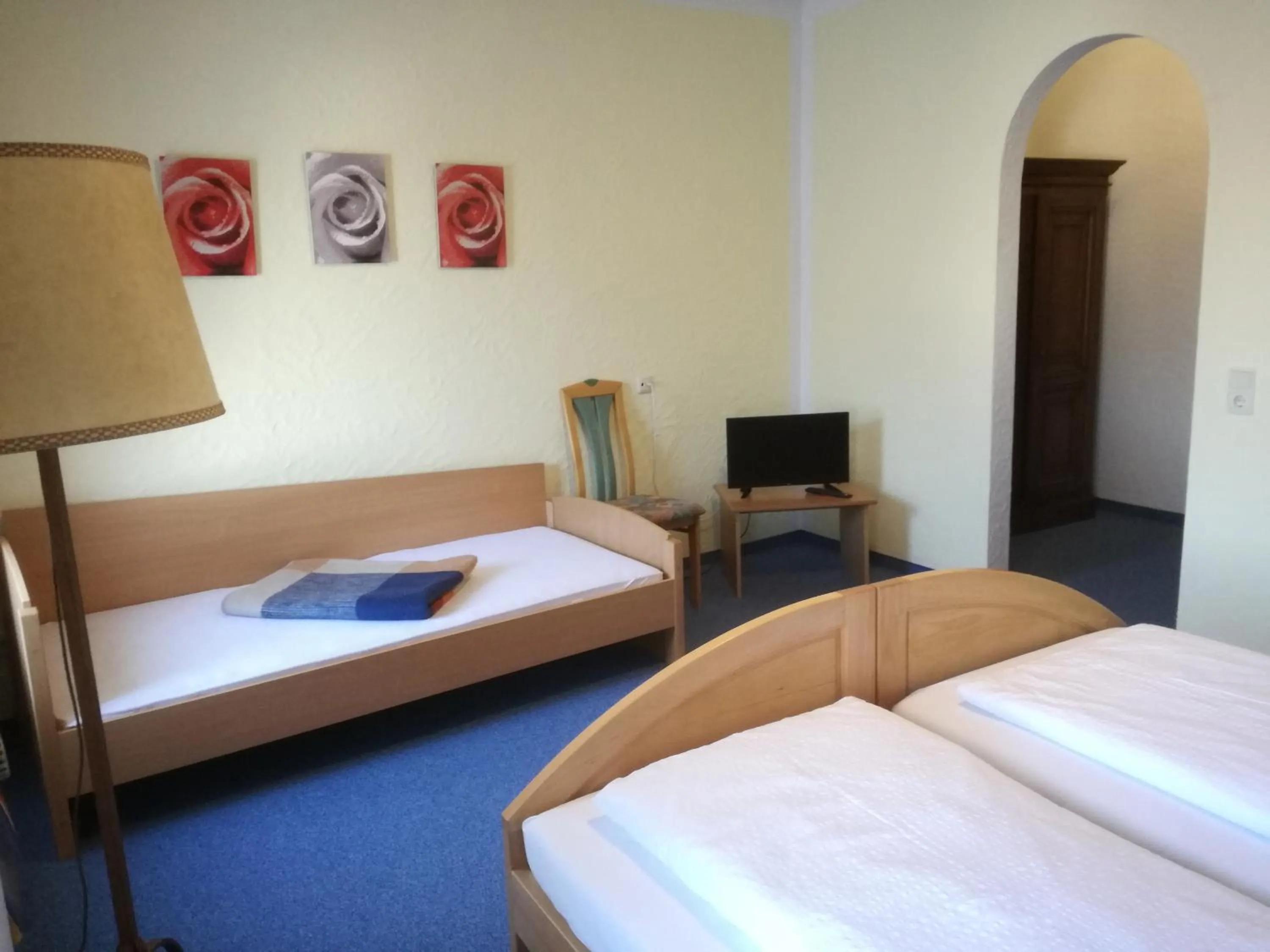 Photo of the whole room, Bed in Garni Hotel Post