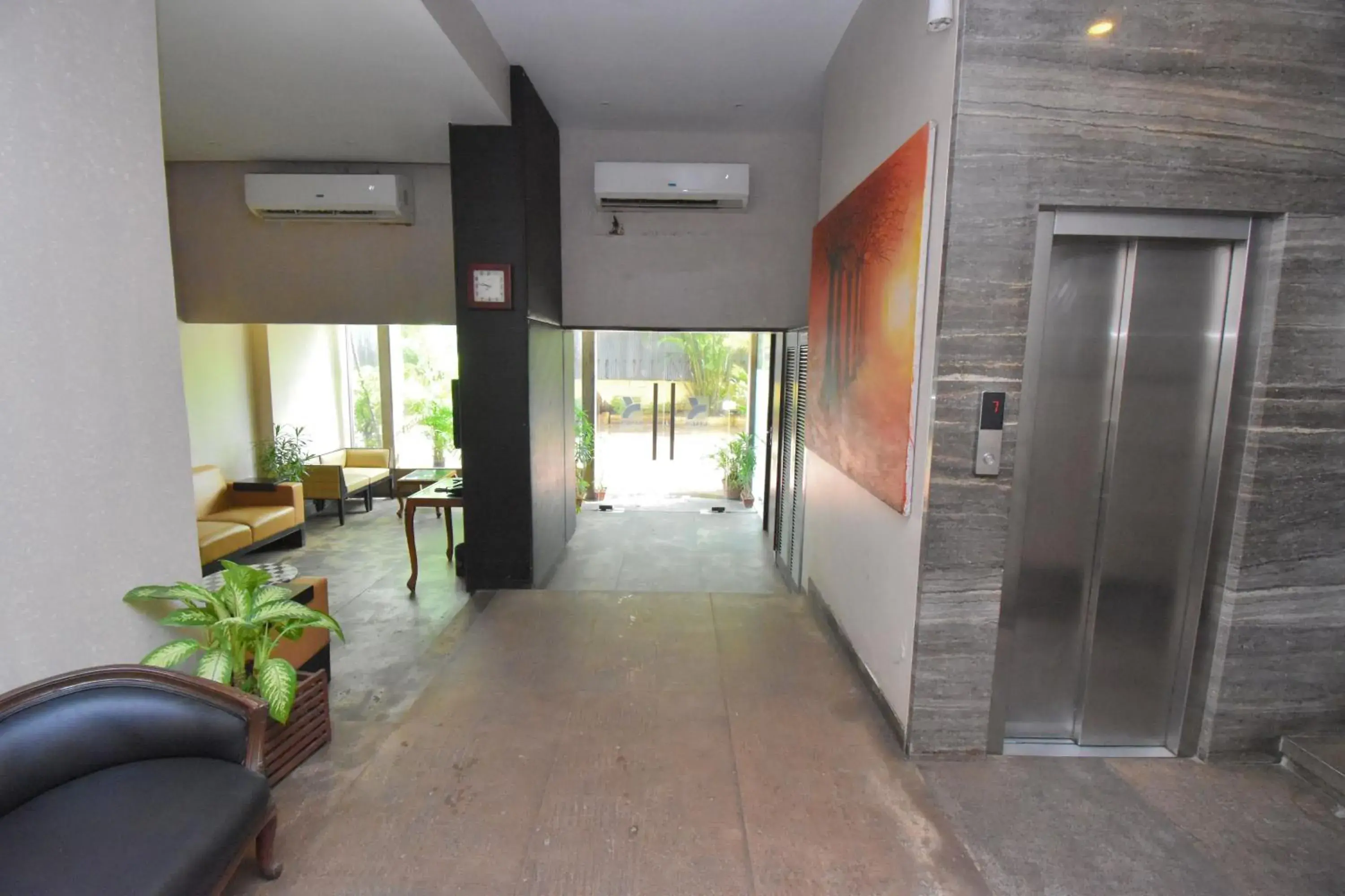 Property building in Kings International Juhu Property building in Kings International Juhu