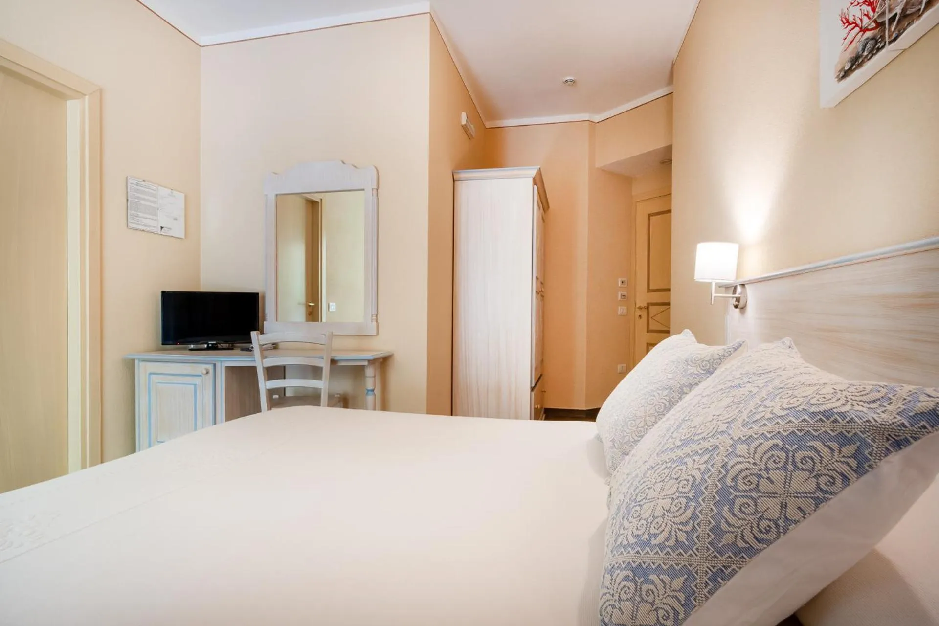 Bed in Hotel Lu Pitrali