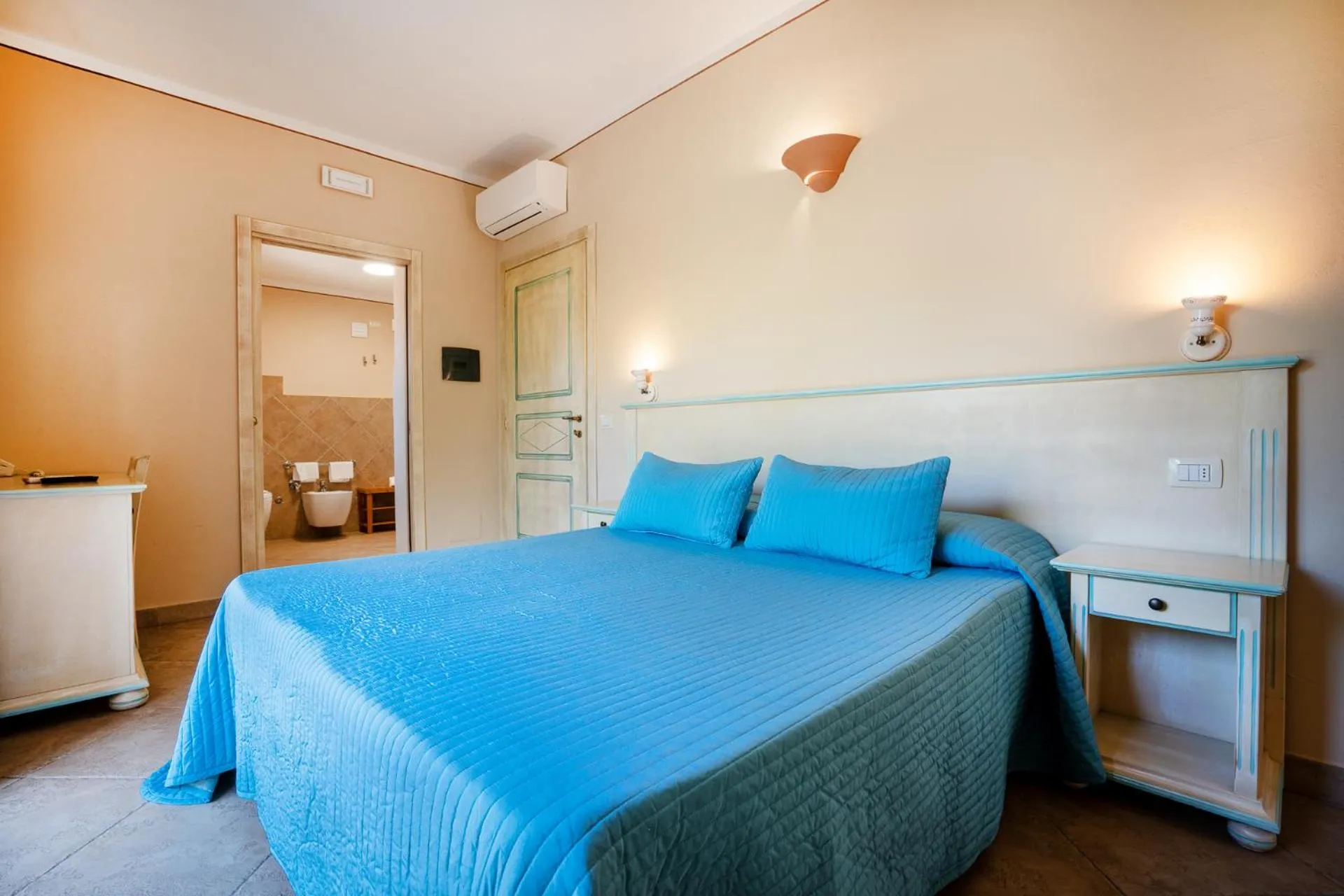 Bed in Hotel Lu Pitrali