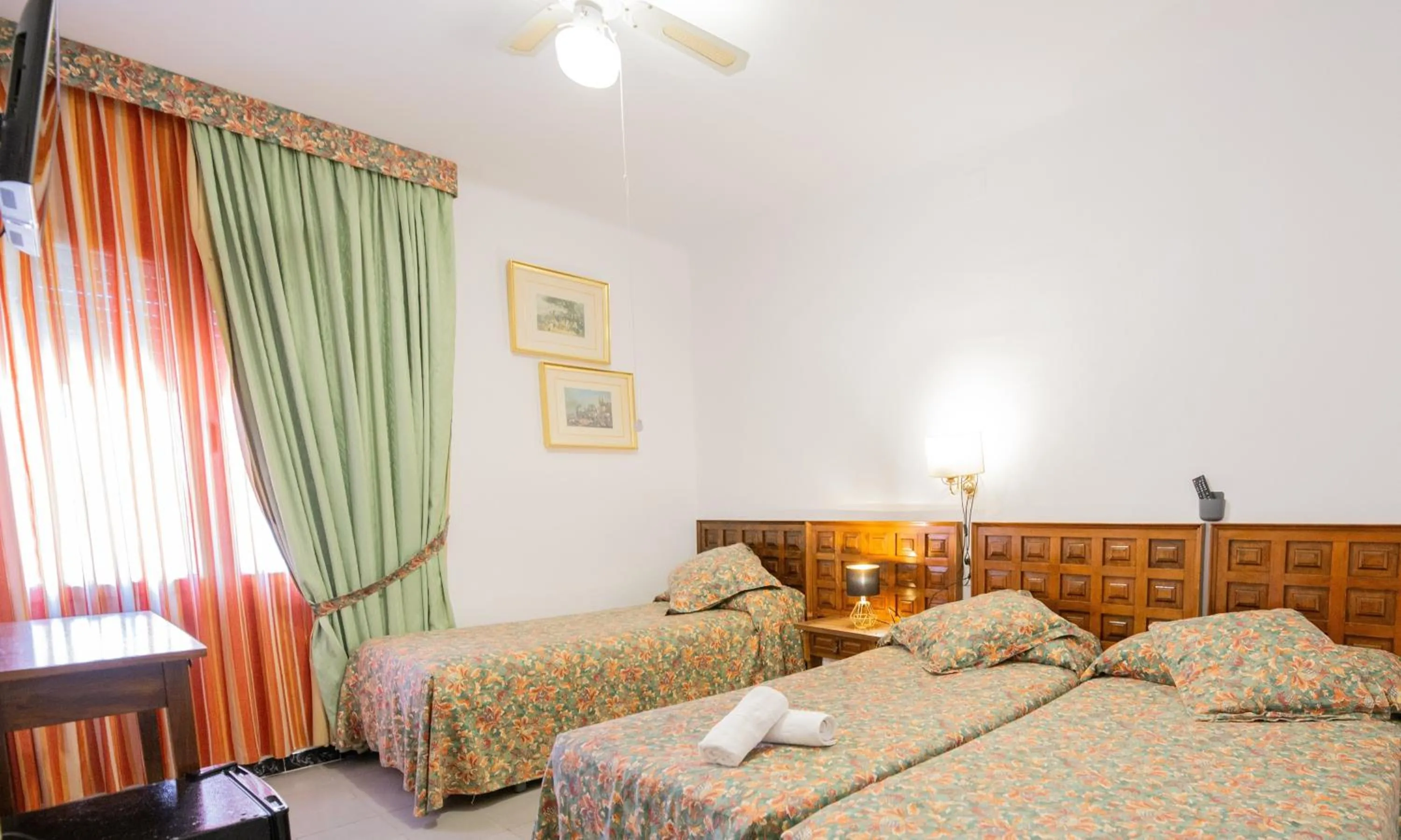 Bed in Hotel Montana by Bossh! Hotels