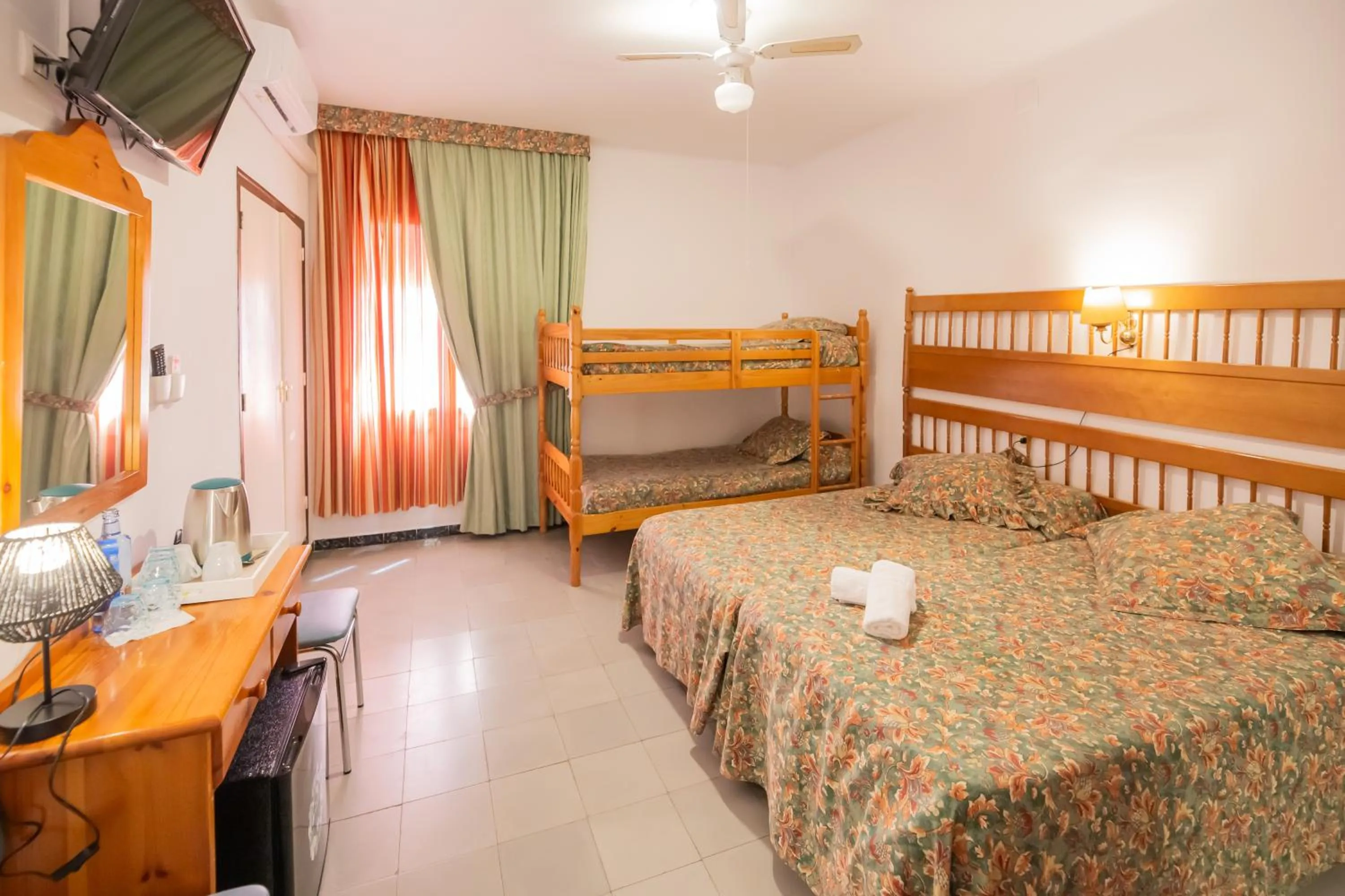 Bed in Hotel Montana by Bossh! Hotels