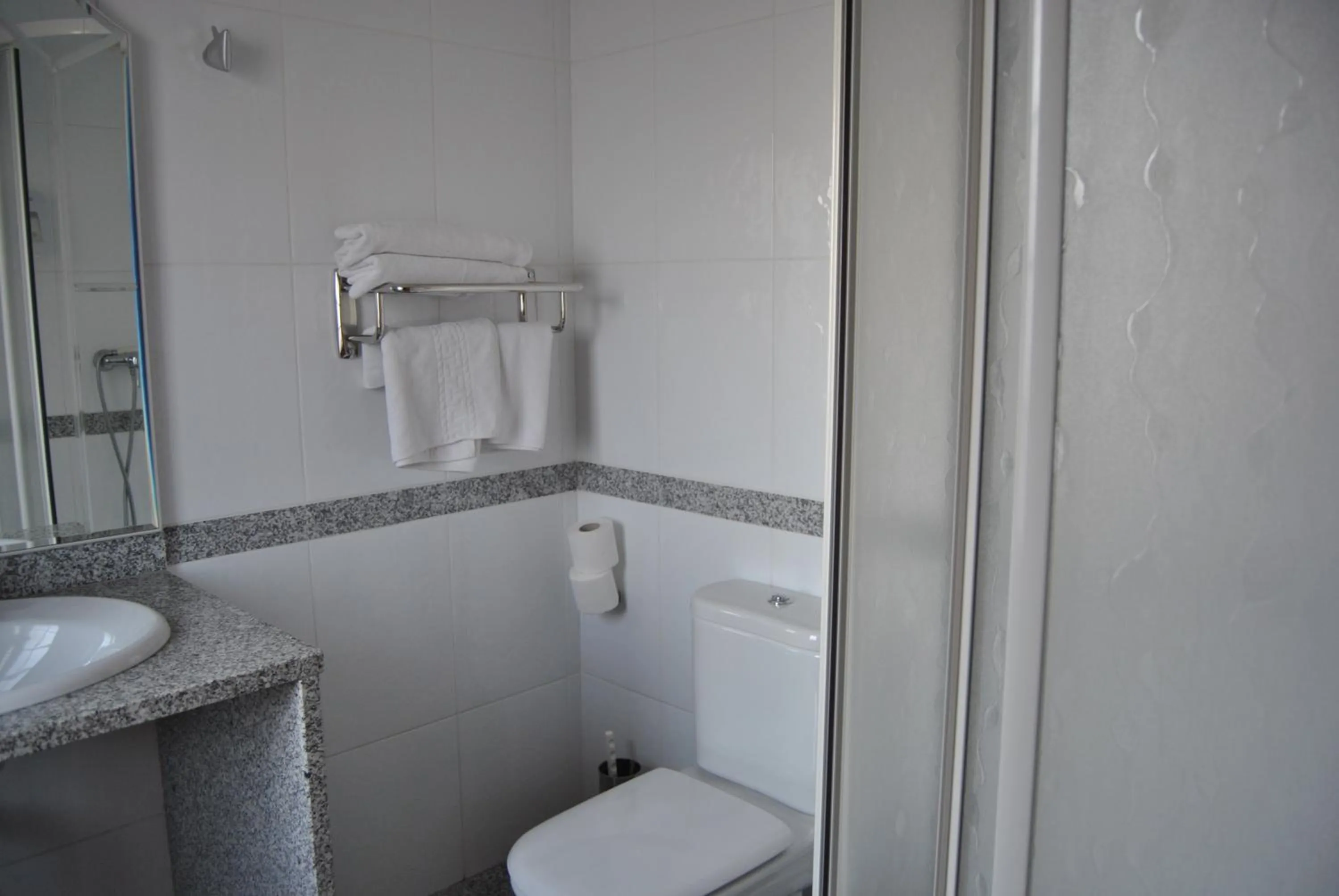 Bathroom in Hotel Montana by Bossh! Hotels