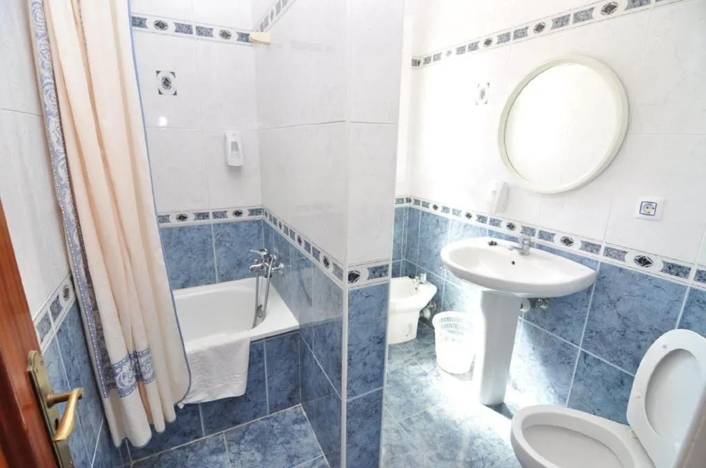 Bathroom in Hotel Montana by Bossh! Hotels