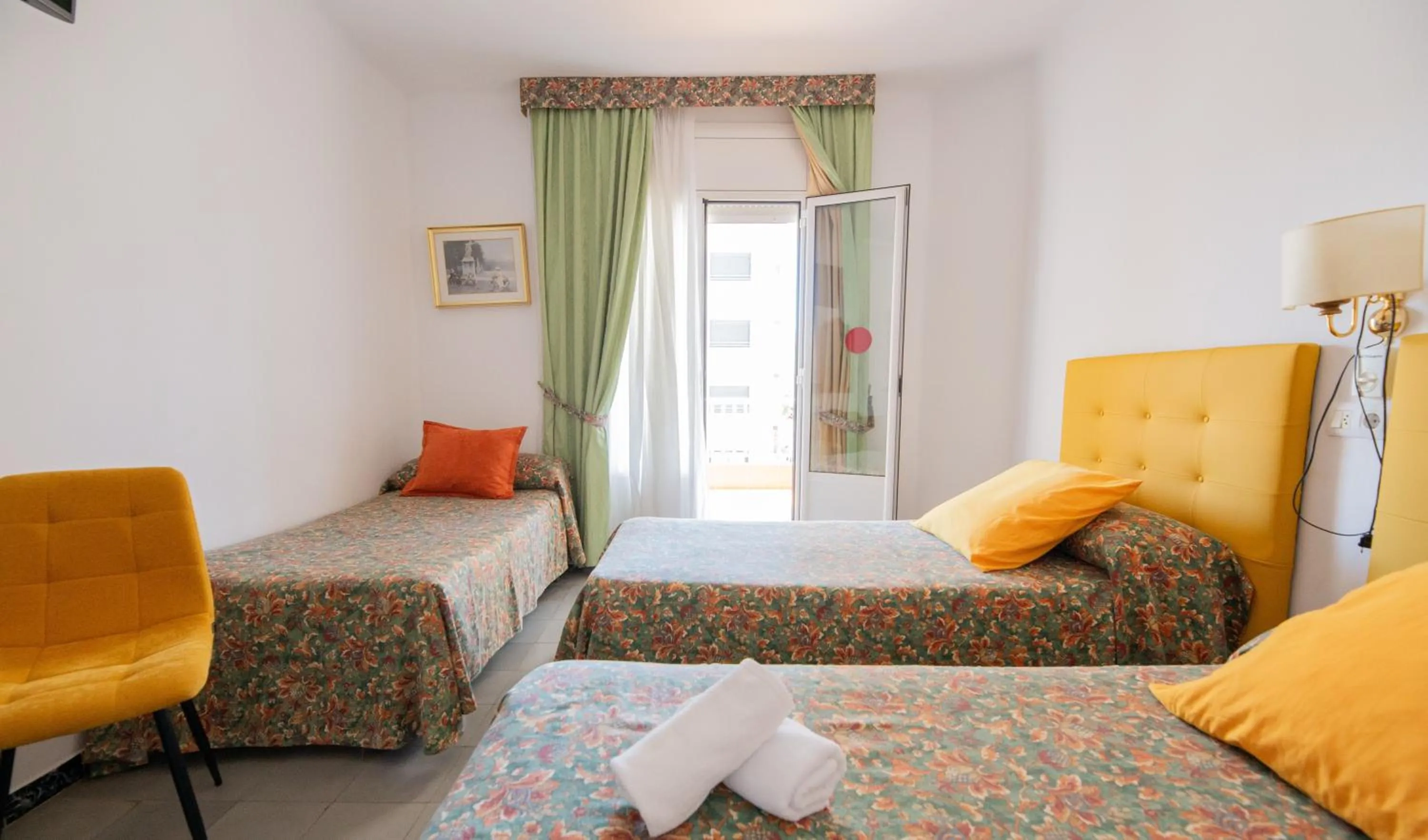 Bed in Hotel Montana by Bossh! Hotels