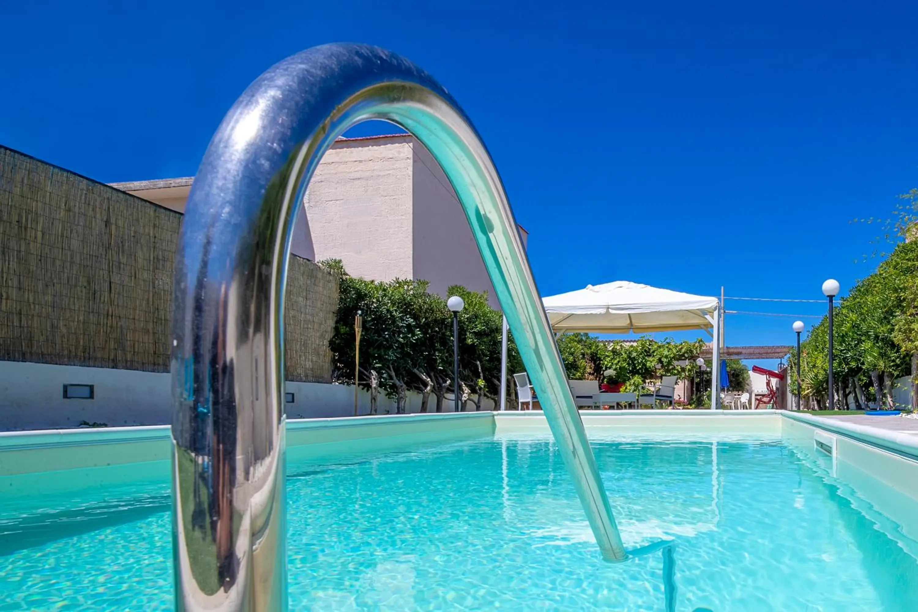 Swimming pool in Migair