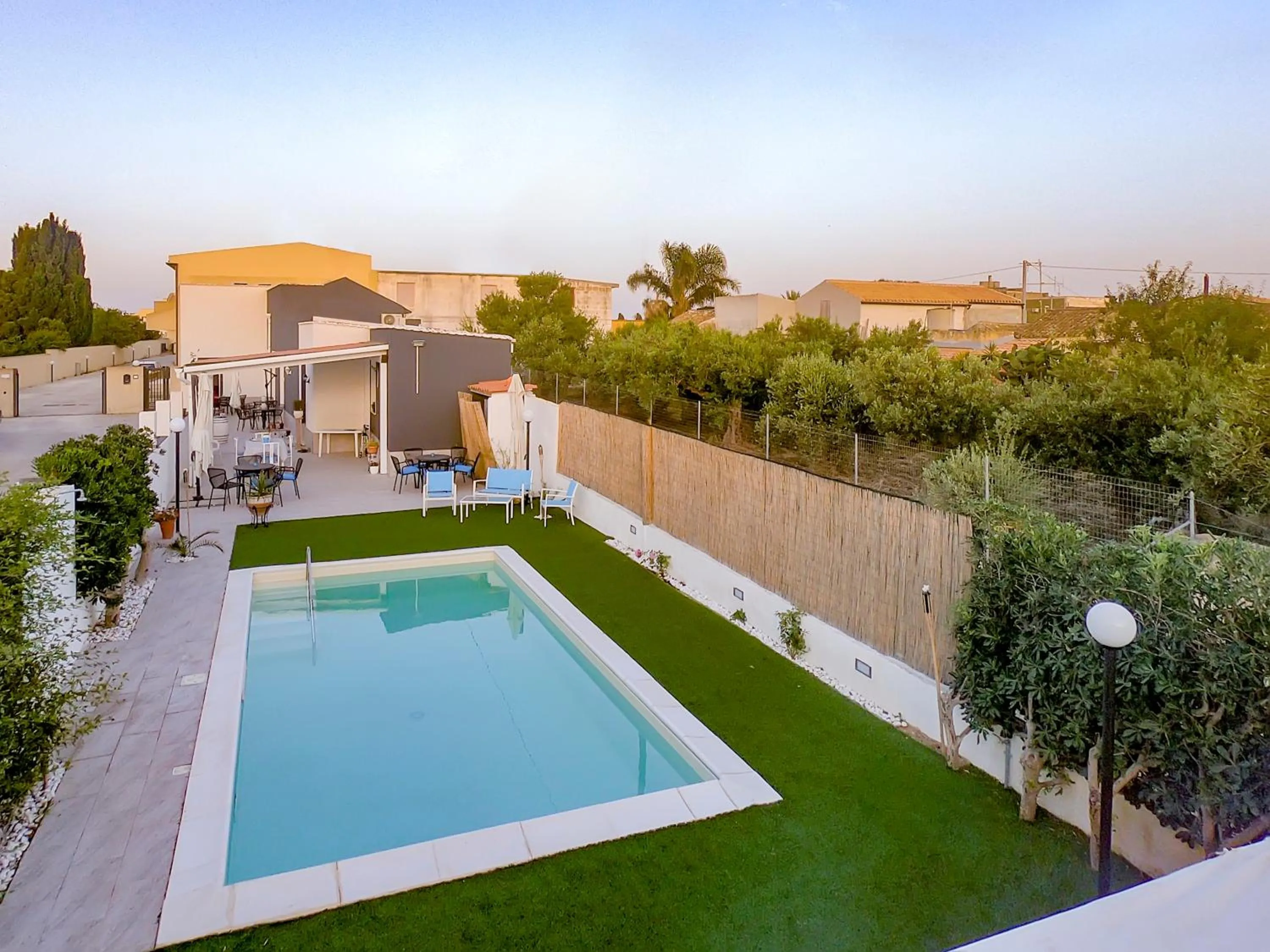 Swimming pool in Migair