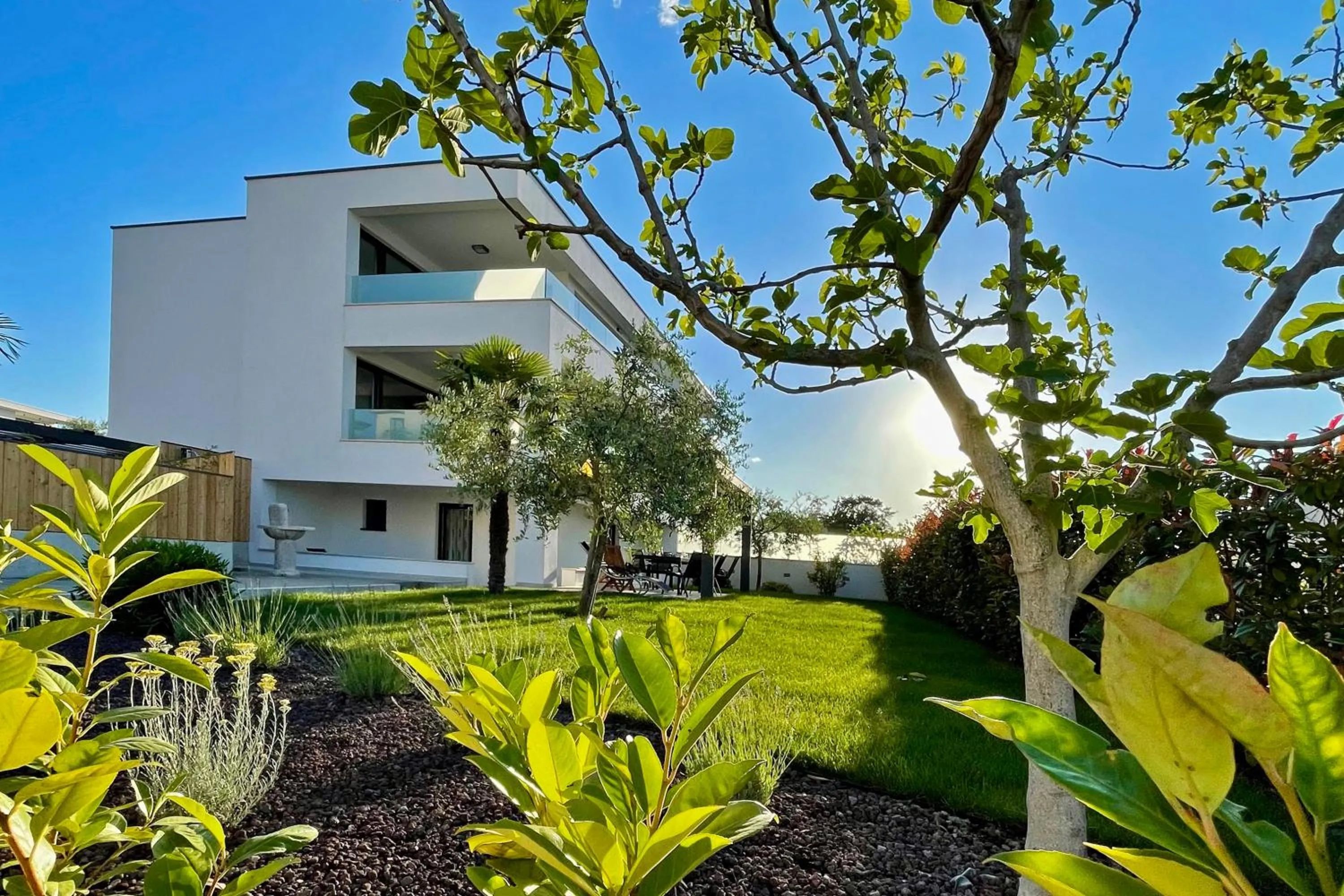 Property building in Casa Bella