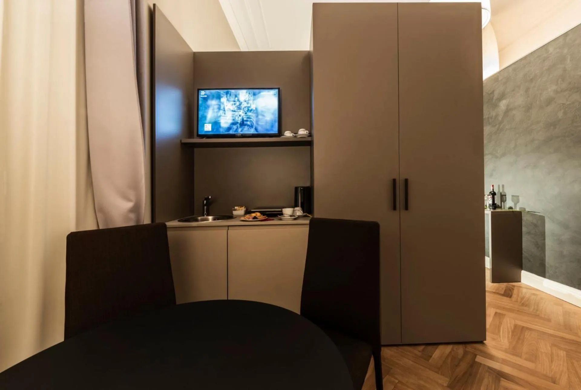 Seating area in Daphne Guest House