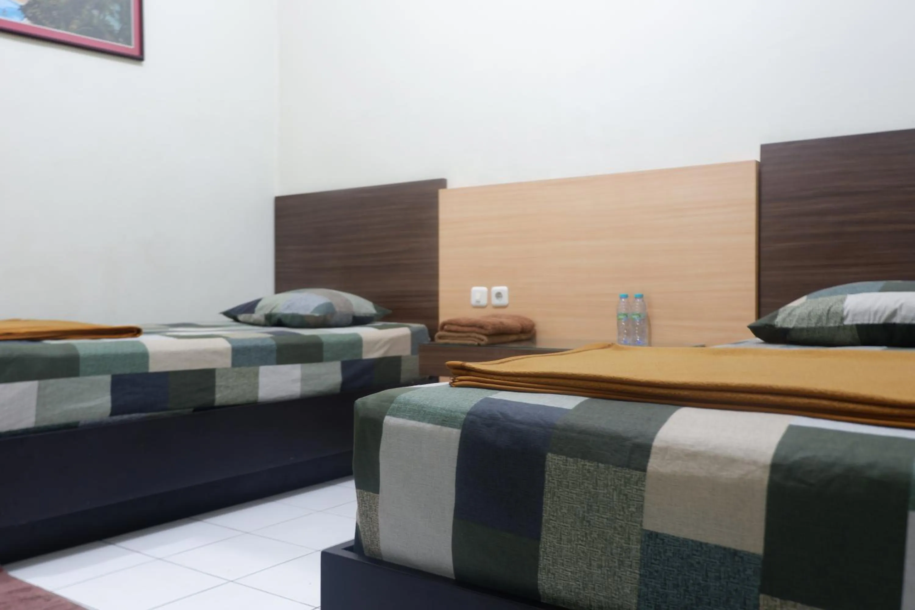 Bedroom, Bed in Hotel Taman Indah