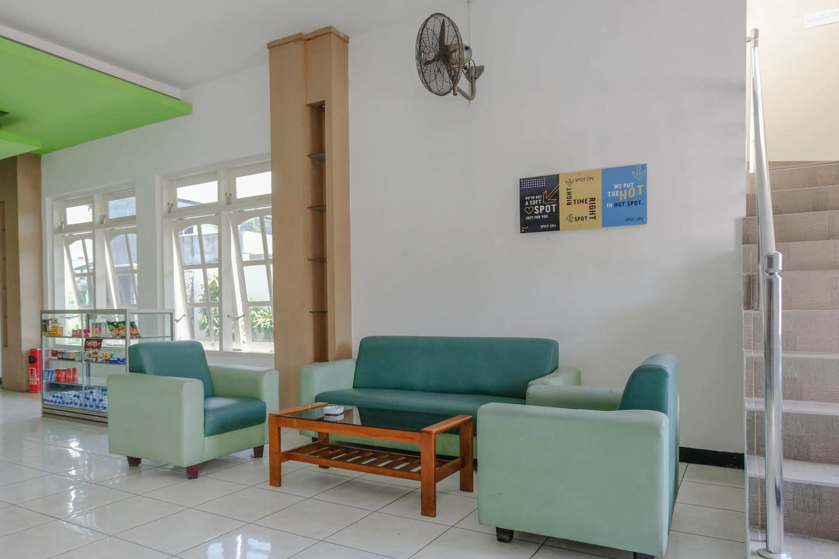 Lobby or reception in Hotel Taman Indah