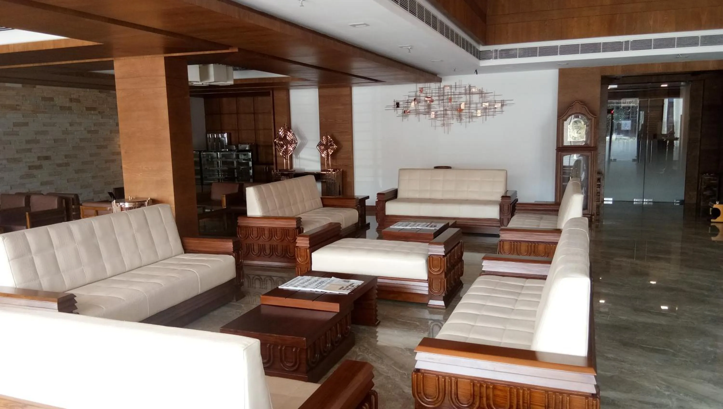 Lobby or reception in Hotel Karthika Park
