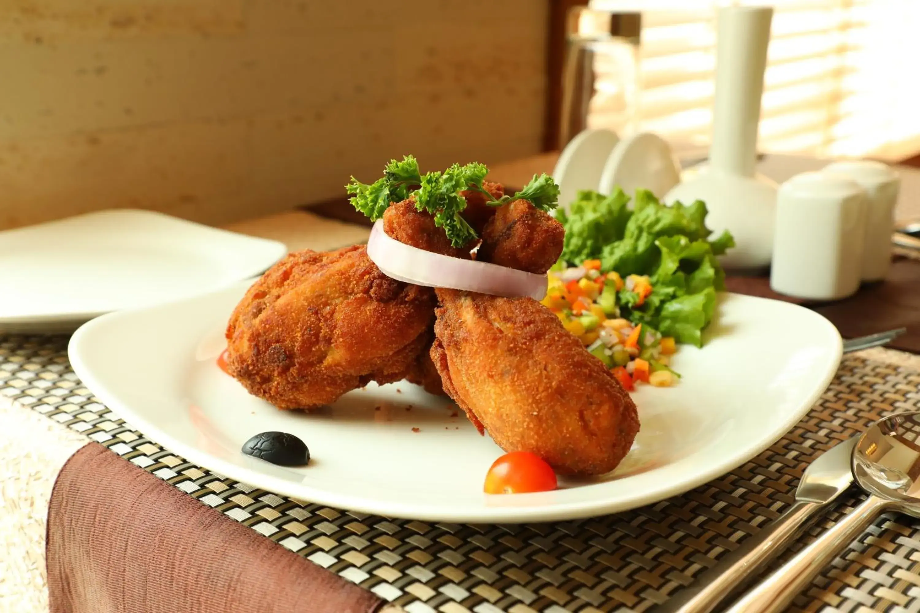 Restaurant/places to eat in Hotel Karthika Park Restaurant/places to eat in Hotel Karthika Park