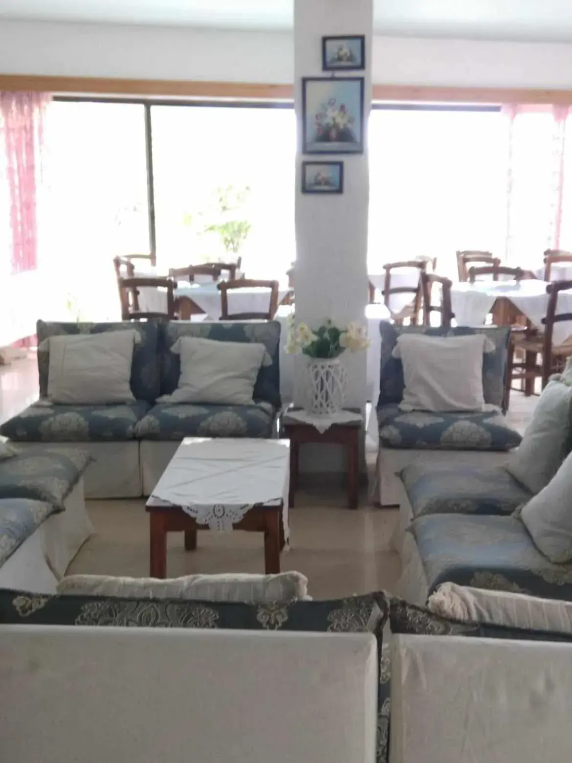 Living room in Violetta Hotel Living room in Violetta Hotel