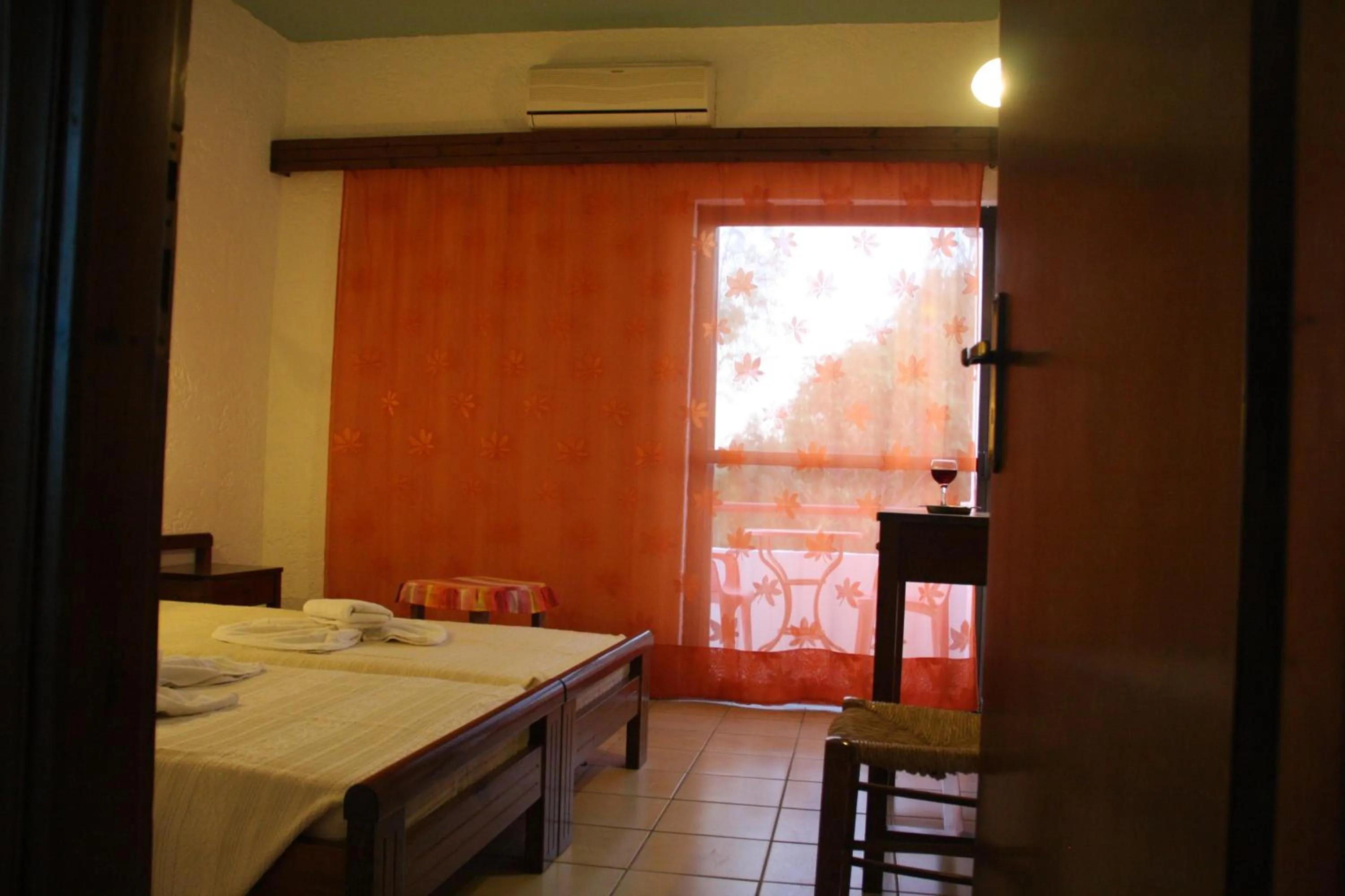 Photo of the whole room in Violetta Hotel