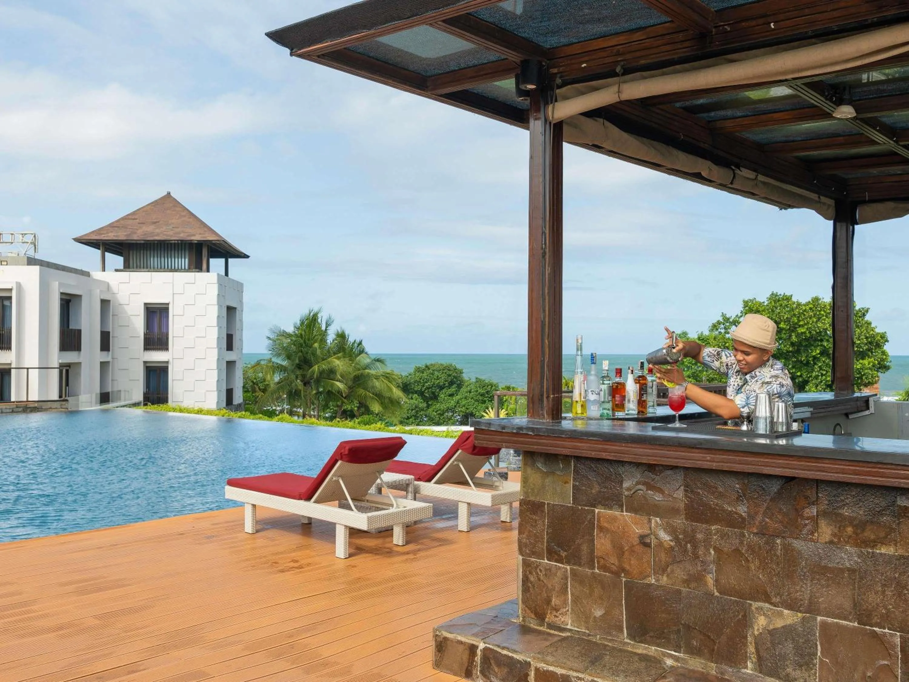 Lounge or bar in Pullman Bali Legian Beach