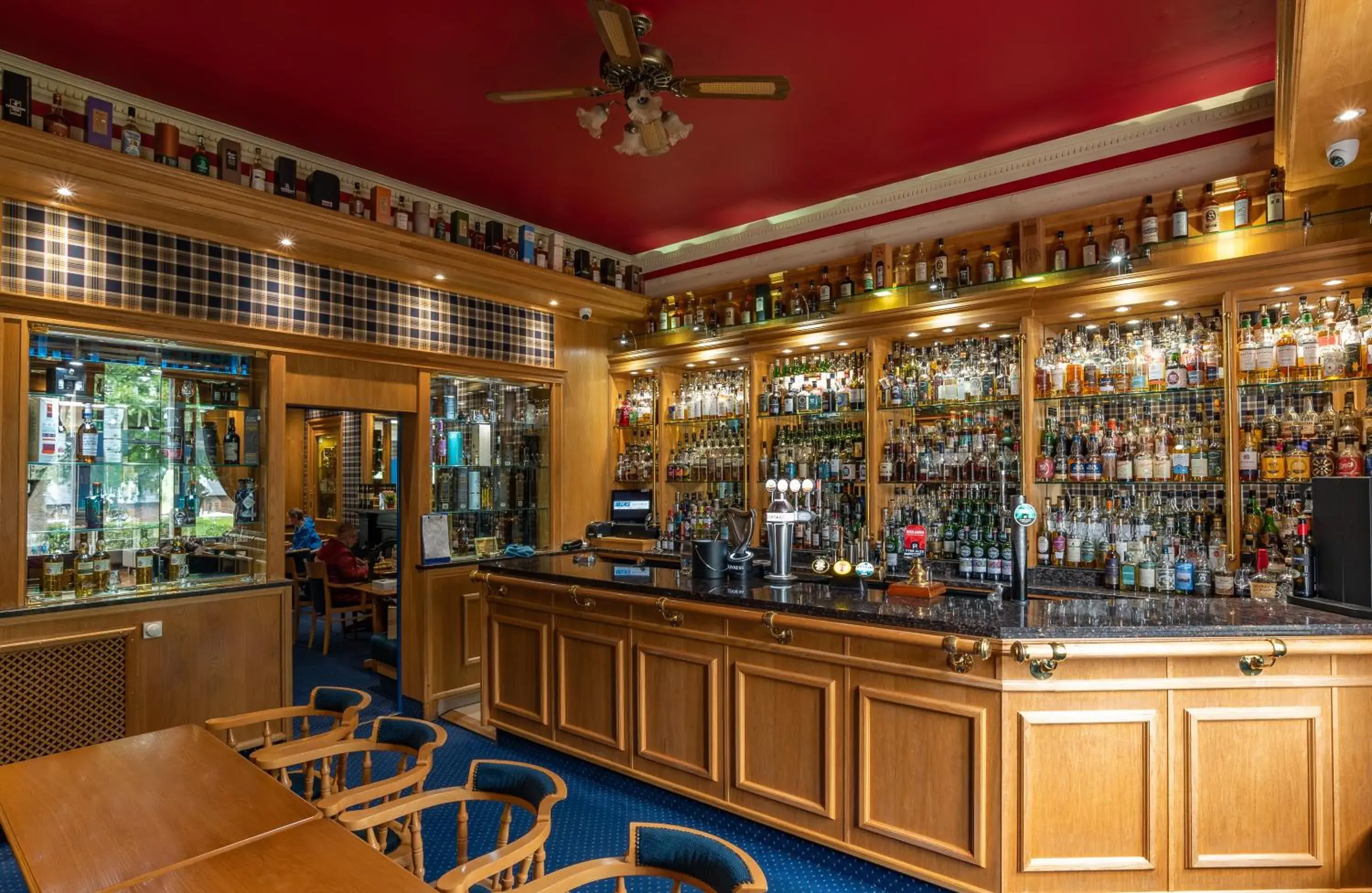Drinks, Lounge/Bar in Ardshiel Hotel