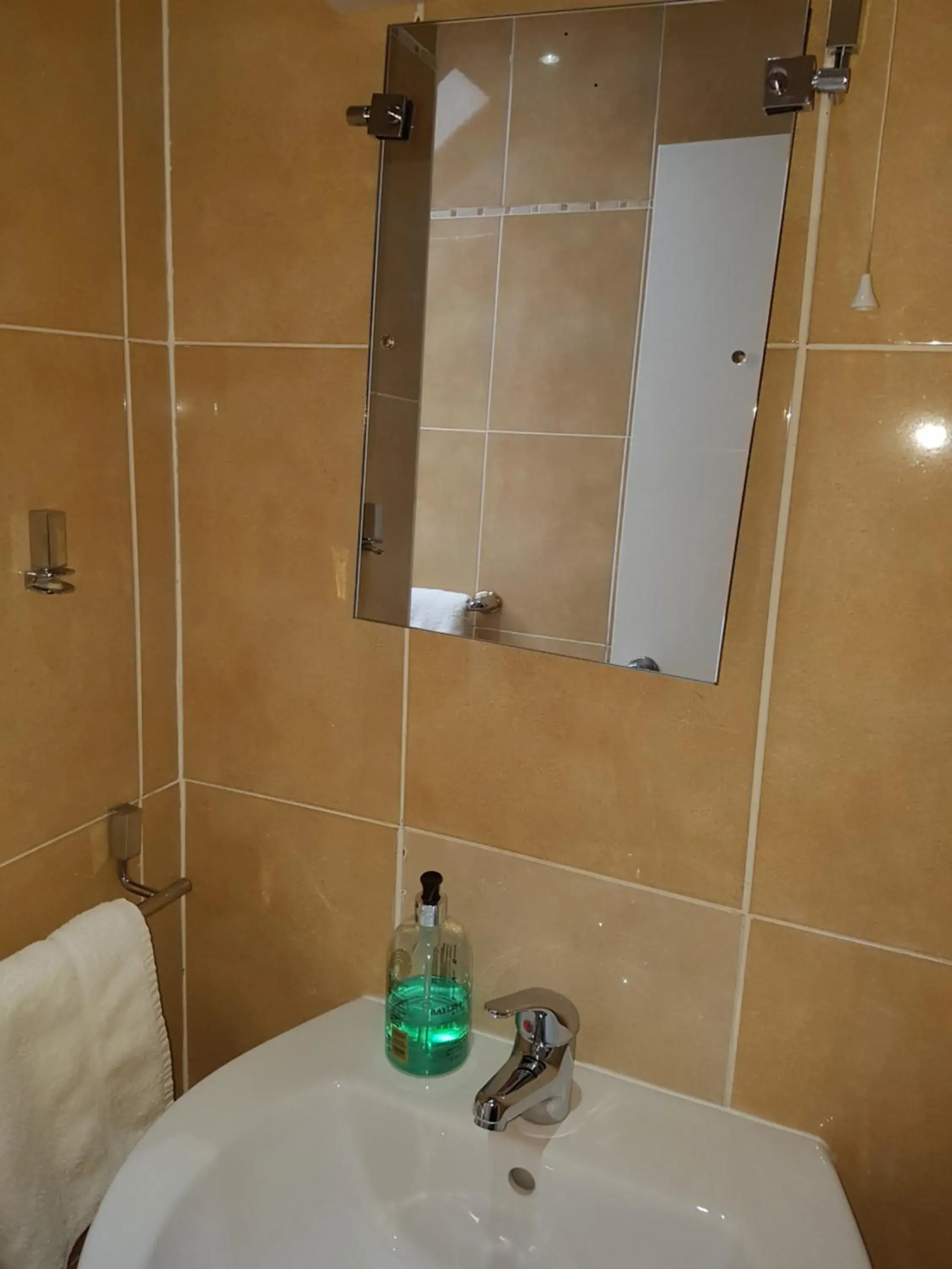 Bathroom in Ardshiel Hotel
