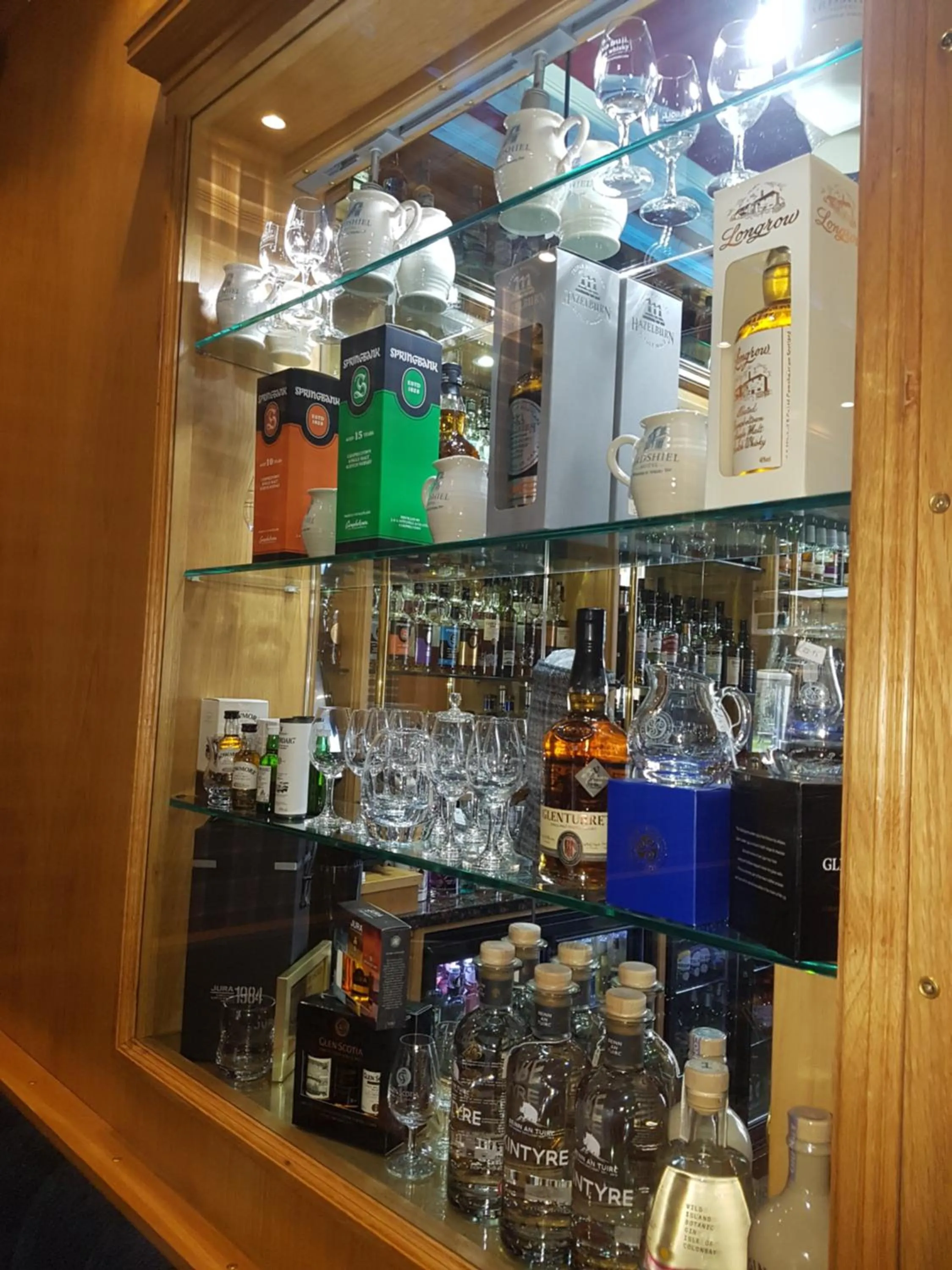 On-site shops in Ardshiel Hotel