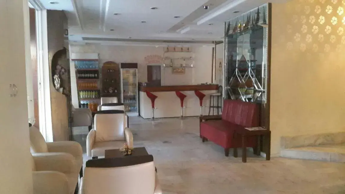 Lobby or reception in Hotel Melike Lobby or reception in Hotel Melike