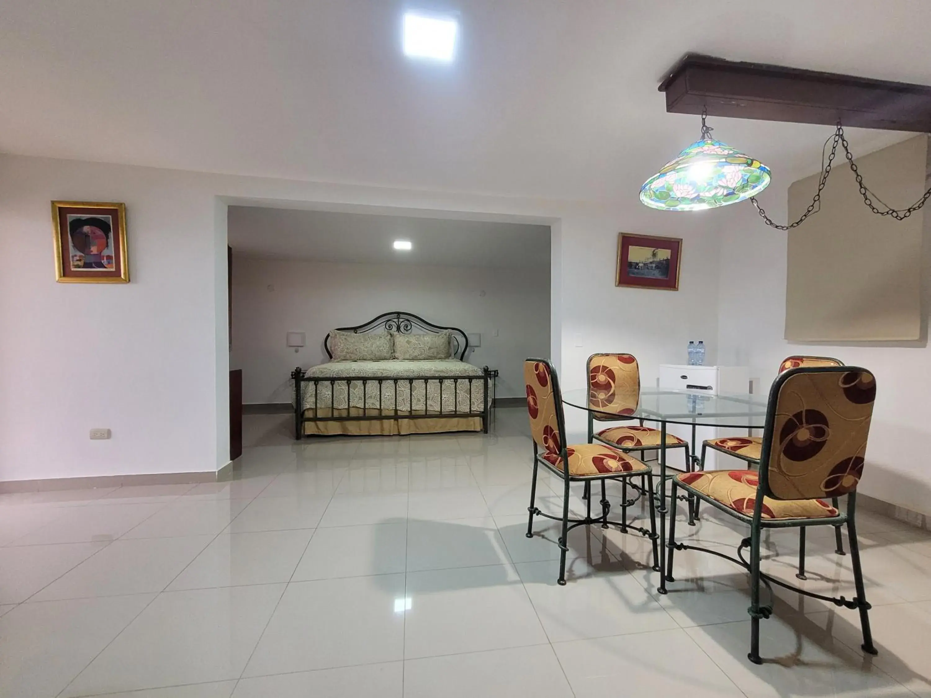 Suite King Bed and Sofa Bed in Hotel Olimpo Suite King Bed and Sofa Bed in Hotel Olimpo