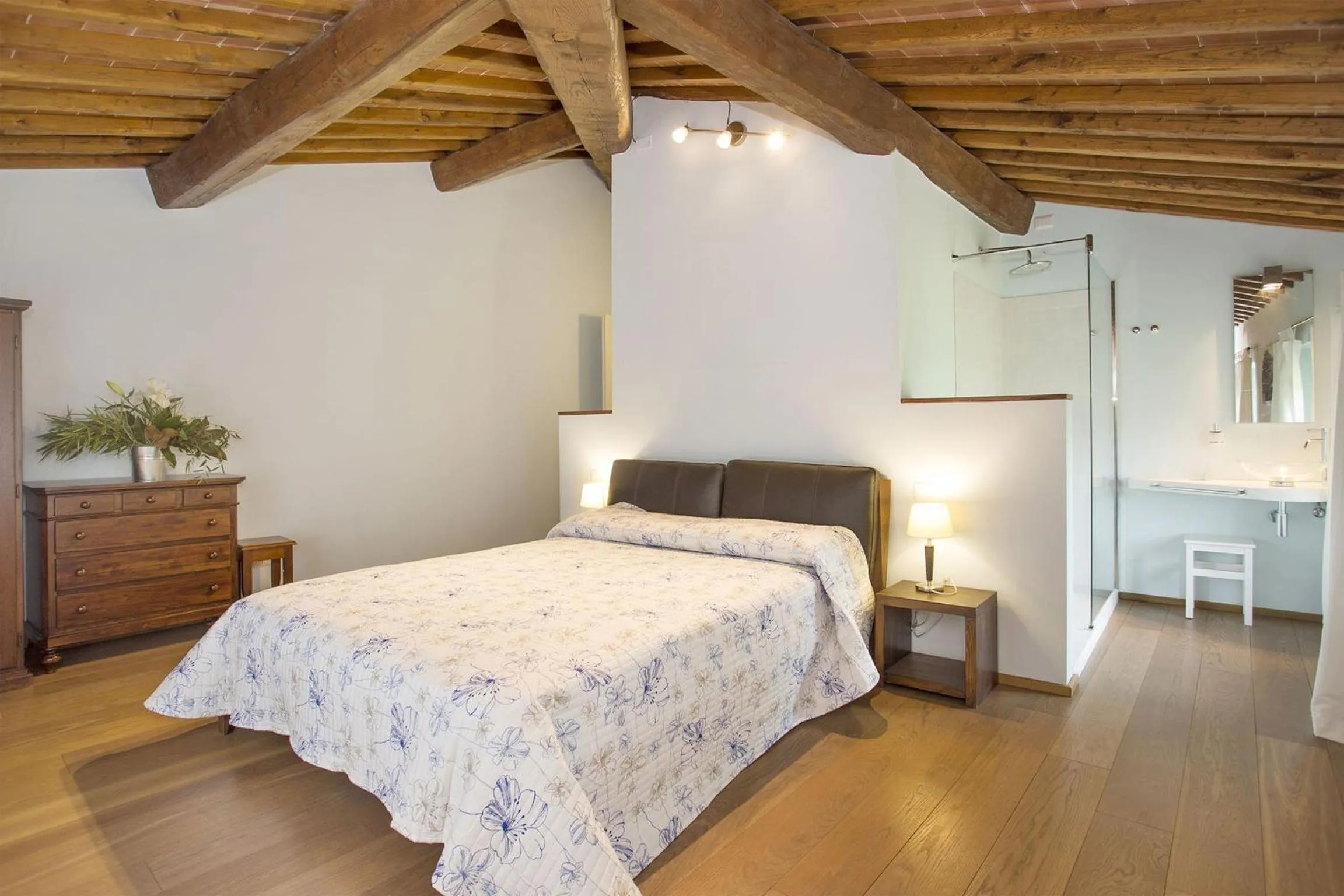 Bathroom, Bed in Santo Stefano 10 by Salogi Villas
