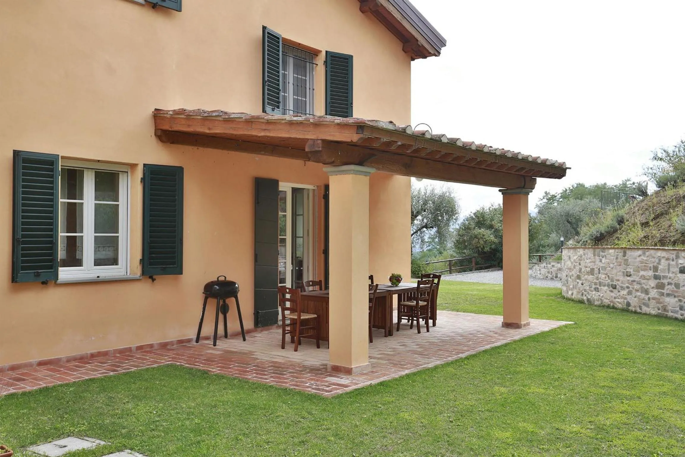Balcony/Terrace in Santo Stefano 10 by Salogi Villas