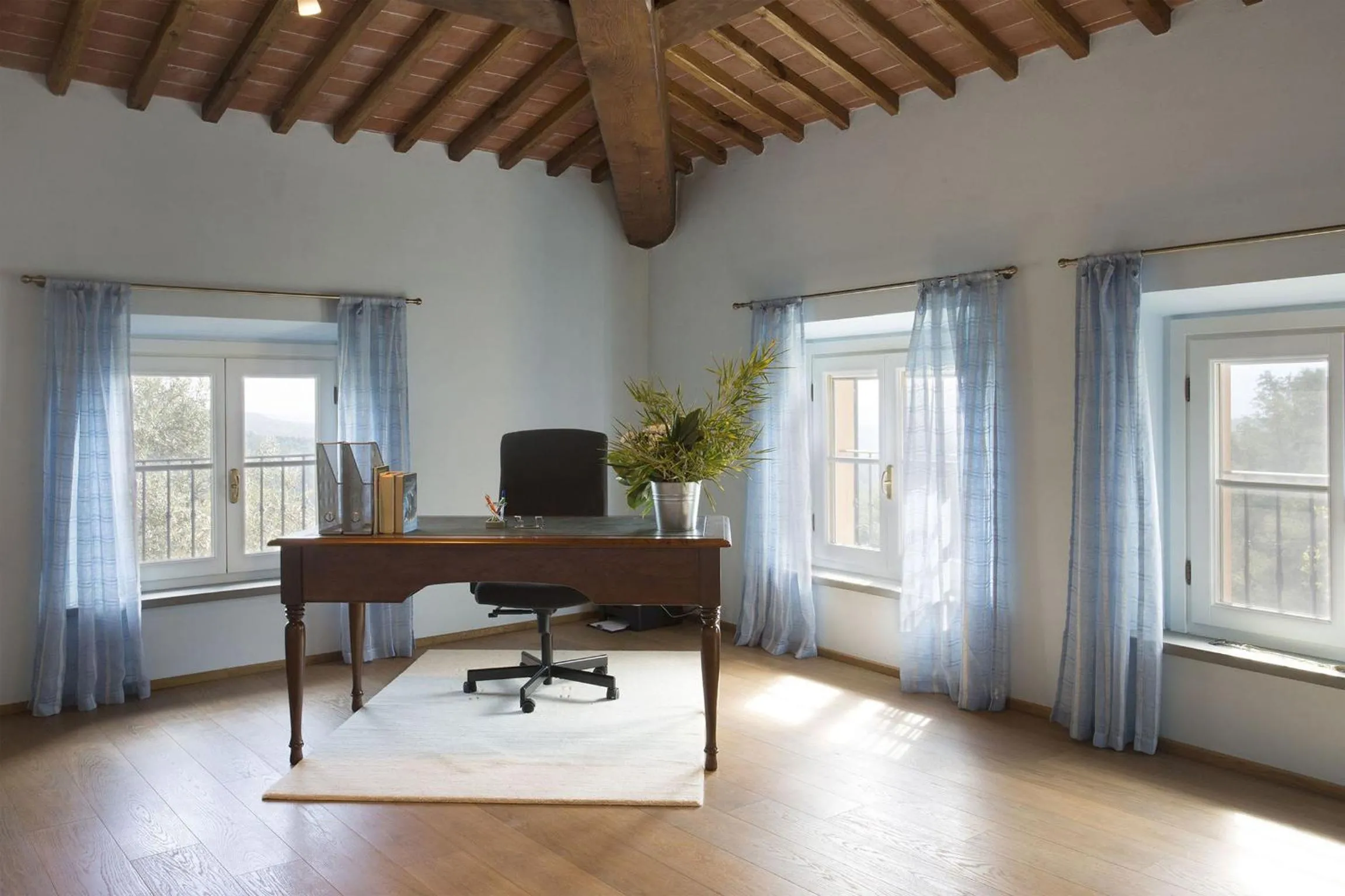 Photo of the whole room in Santo Stefano 10 by Salogi Villas