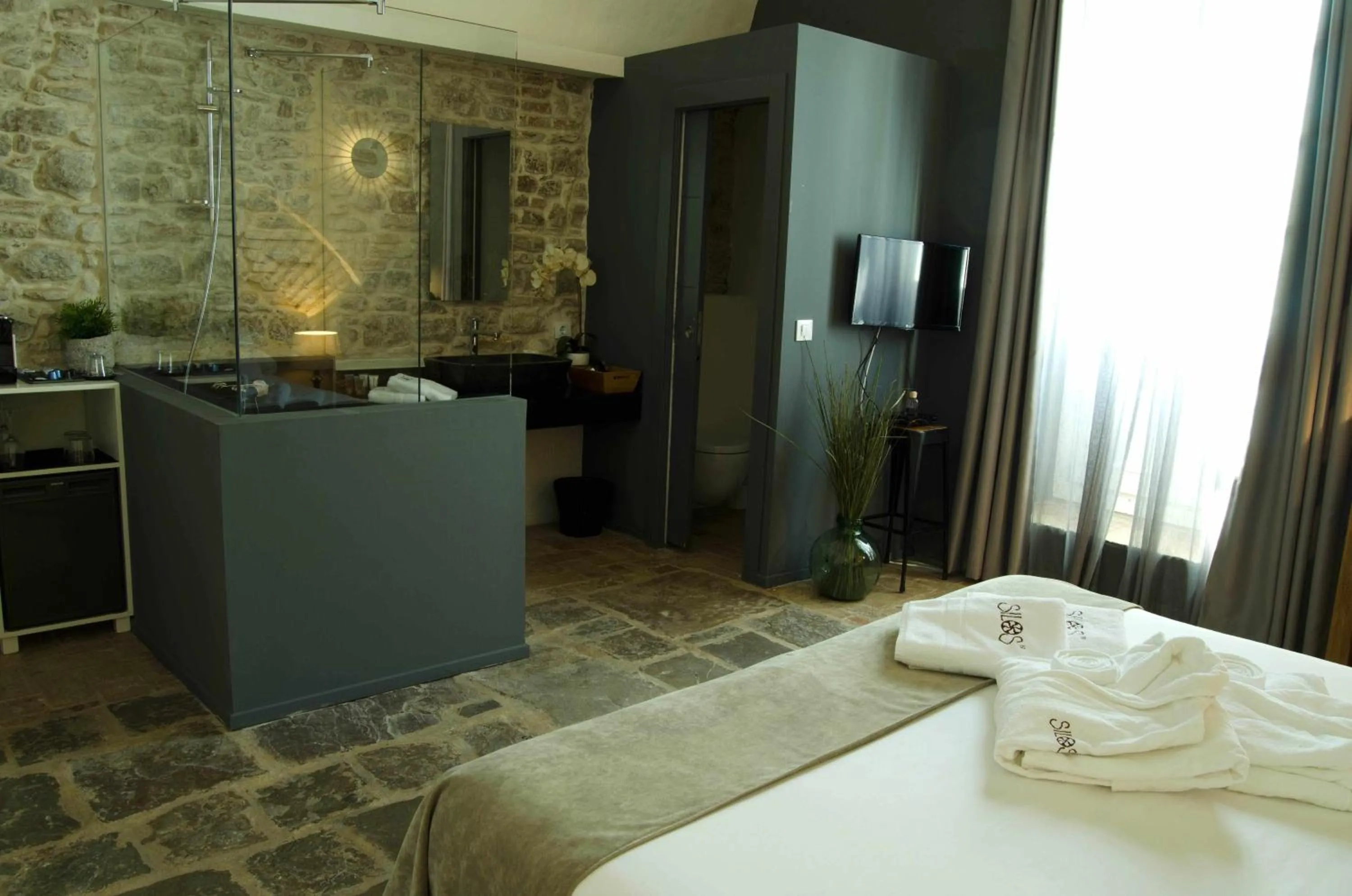 Bed in Silos19 Suites