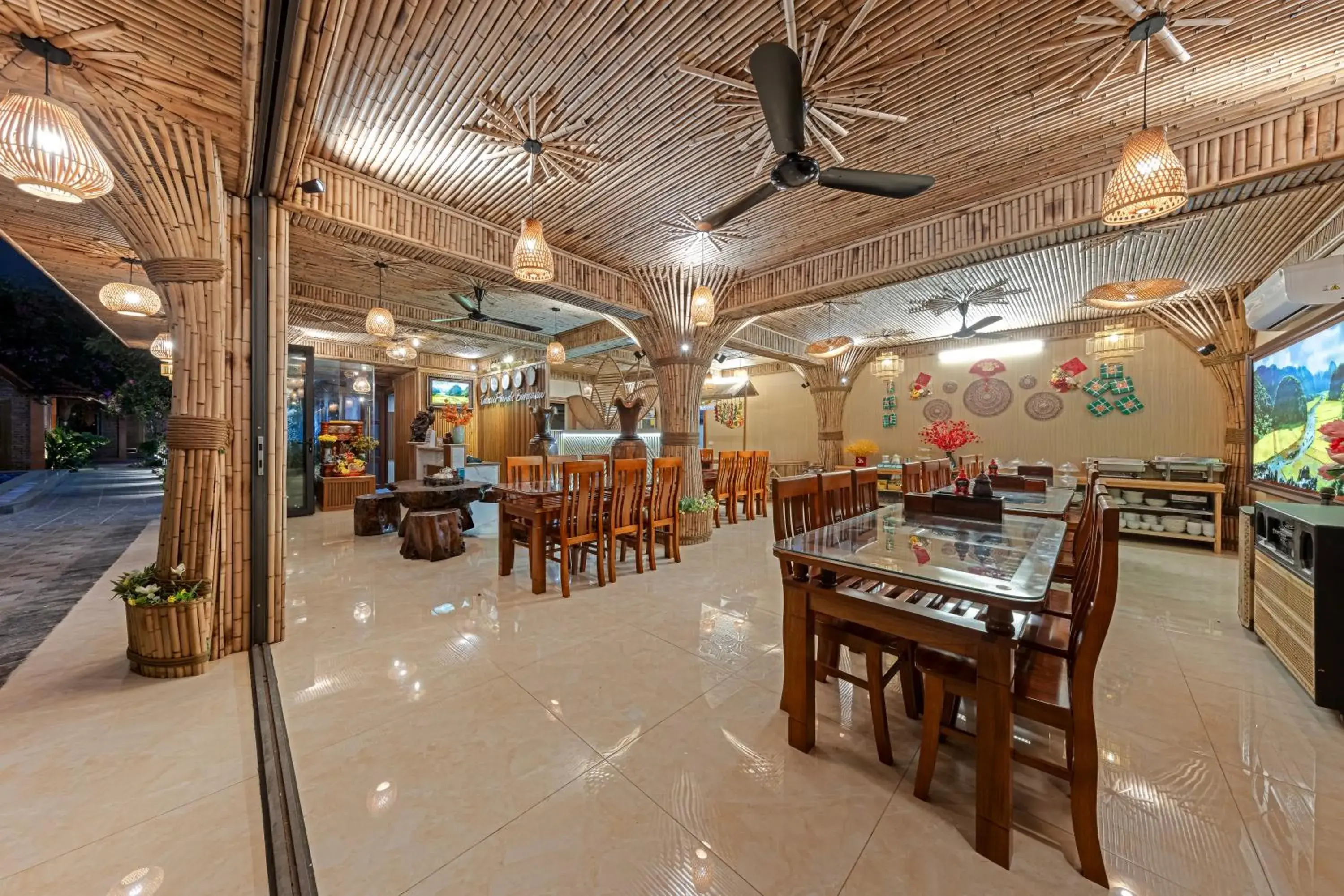 Restaurant/places to eat in Tam Coc Friends Bungalow Ninh Bình Restaurant/places to eat in Tam Coc Friends Bungalow Ninh Bình