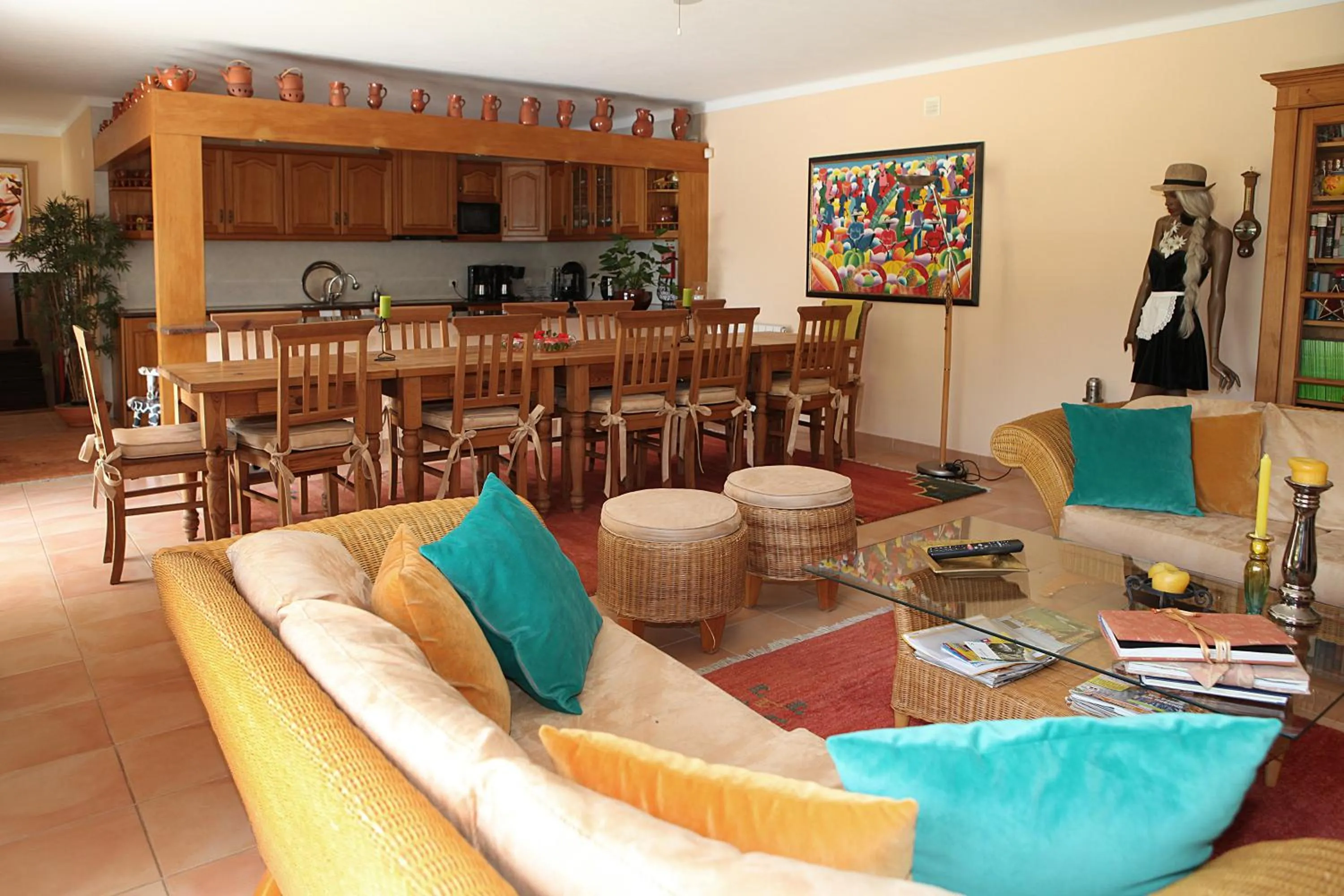 Communal lounge/ TV room in Vila De Sol