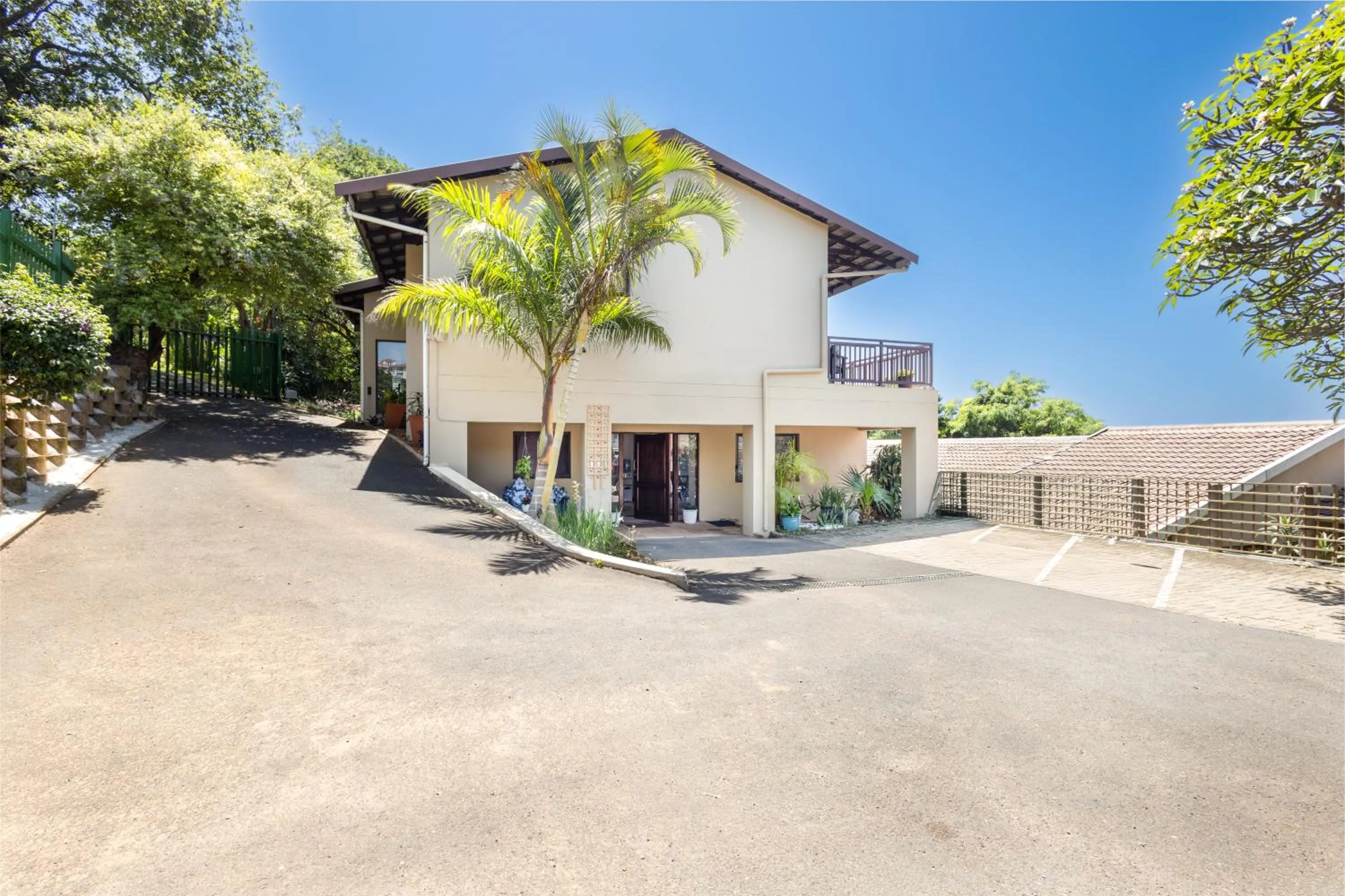 Property building in La Lucia BnB