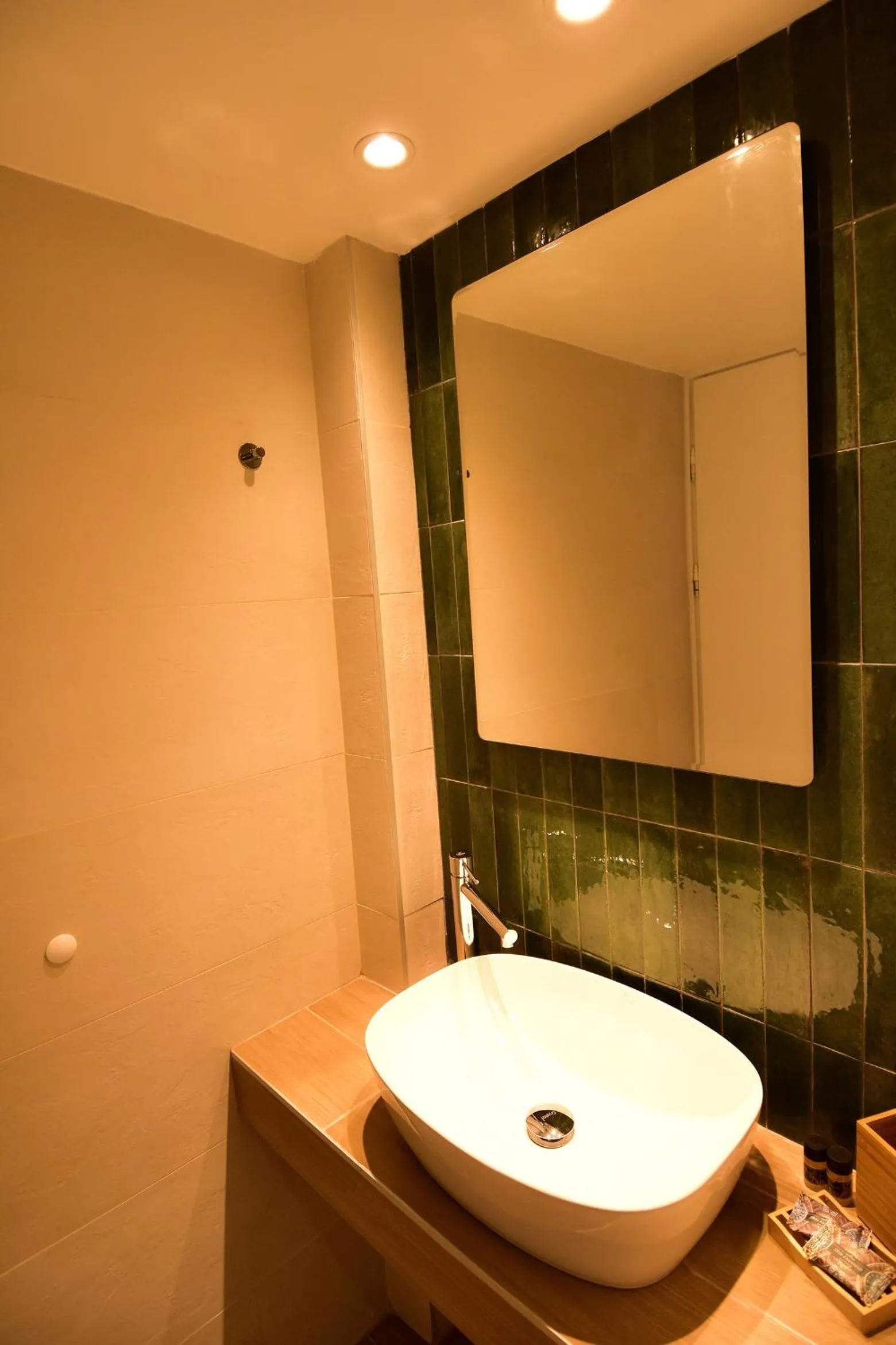 Shower in Haus Risos Next Generation