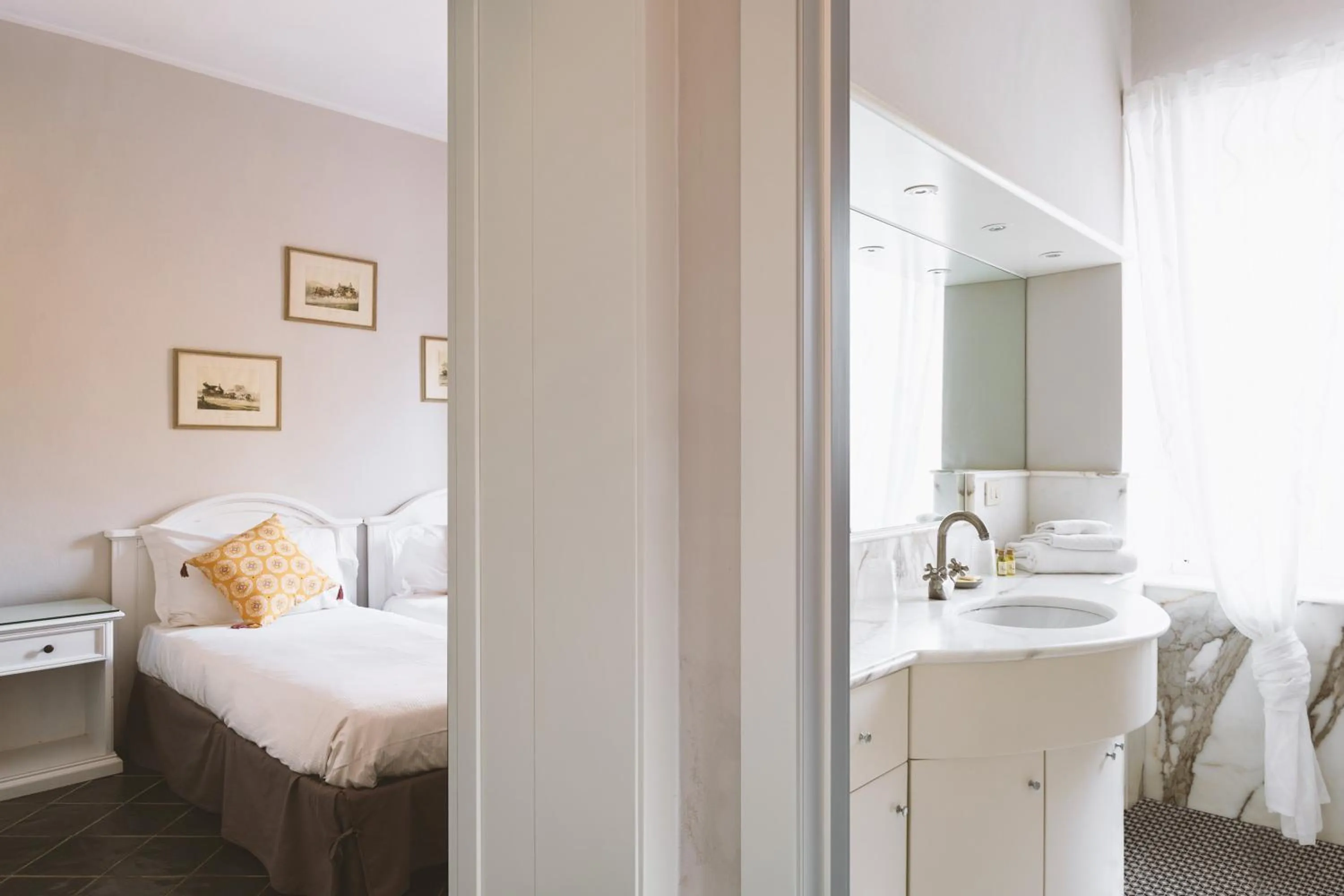 Photo of the whole room, Bed in Villa Borgovecchio B&B