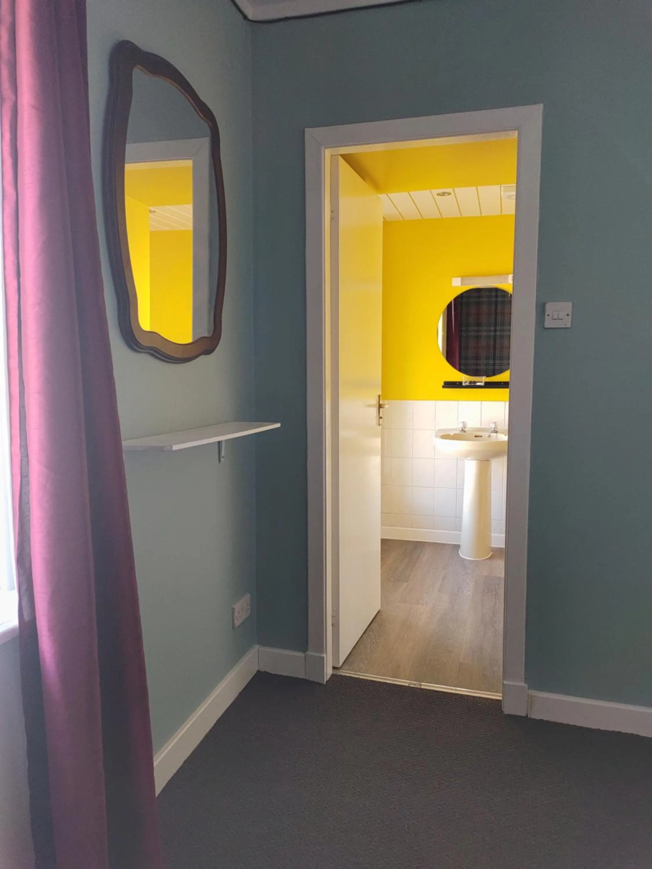 Bathroom in The Bridge Inn