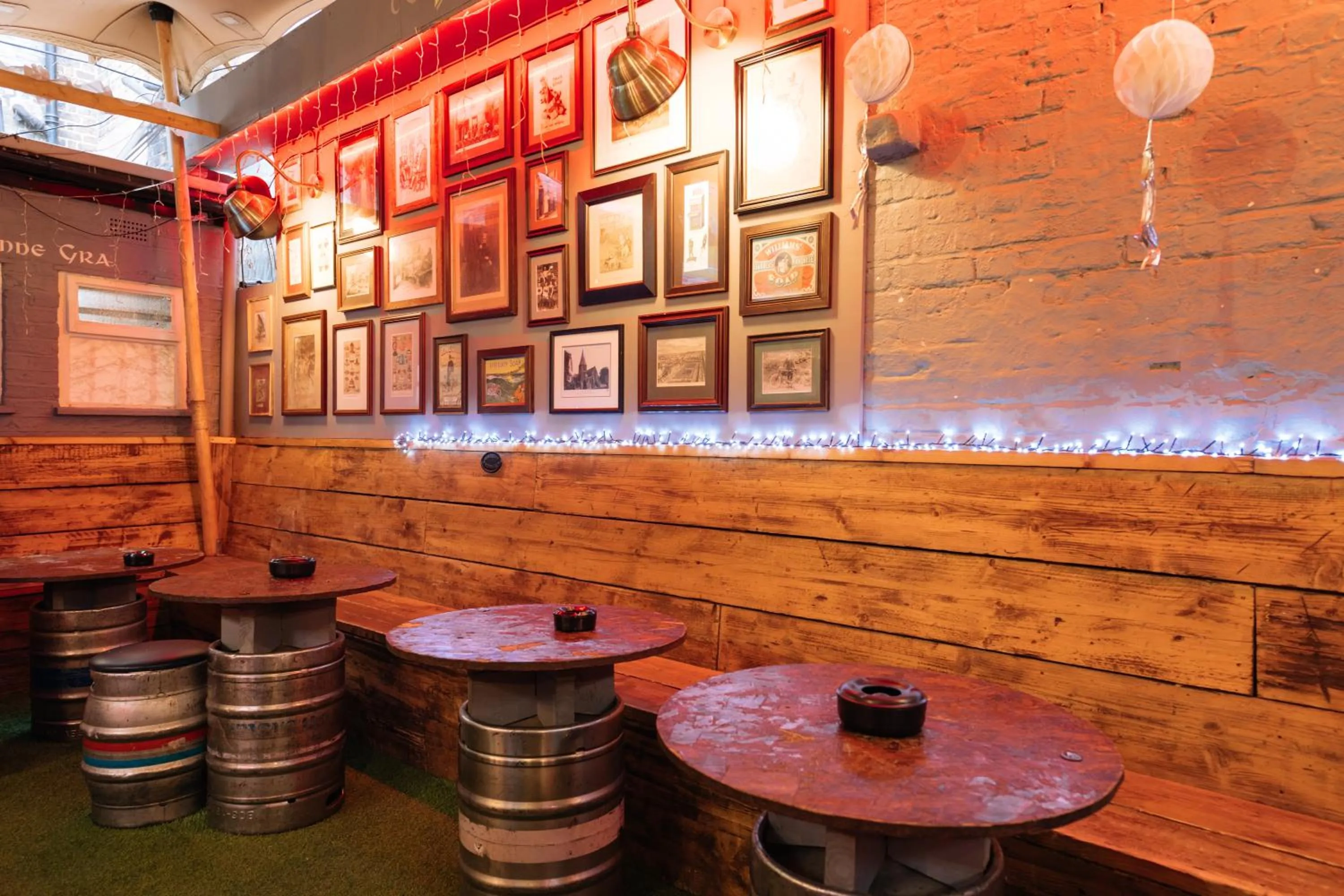 Drinks in The Crown Pub & Guesthouse