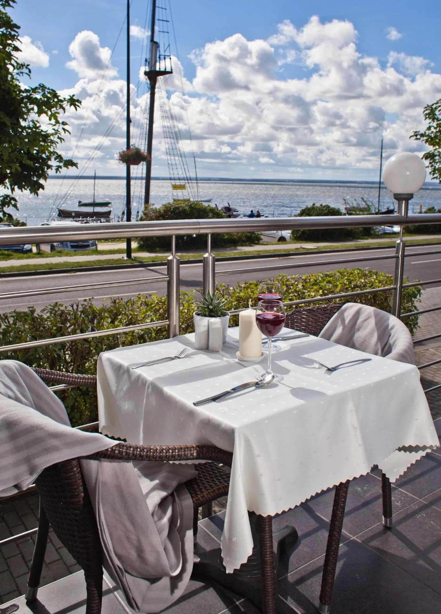 Restaurant/places to eat in Hotel 77 Restauracja Spa