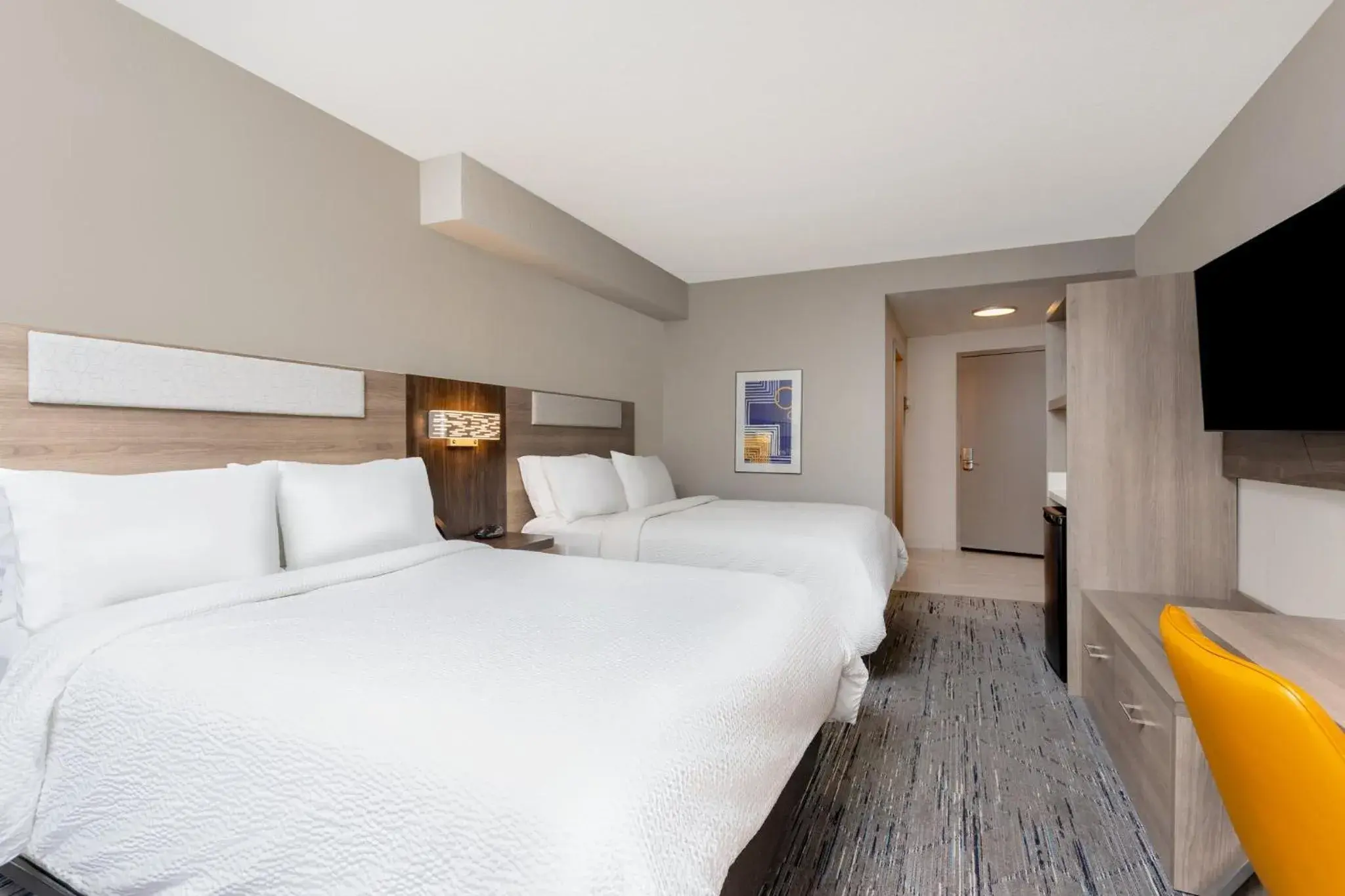 Photo of the whole room, Bed in Holiday Inn Express & Suites Ormond Beach - North Daytona by IHG Photo of the whole room, Bed in Holiday Inn Express & Suites Ormond Beach - North Daytona by IHG