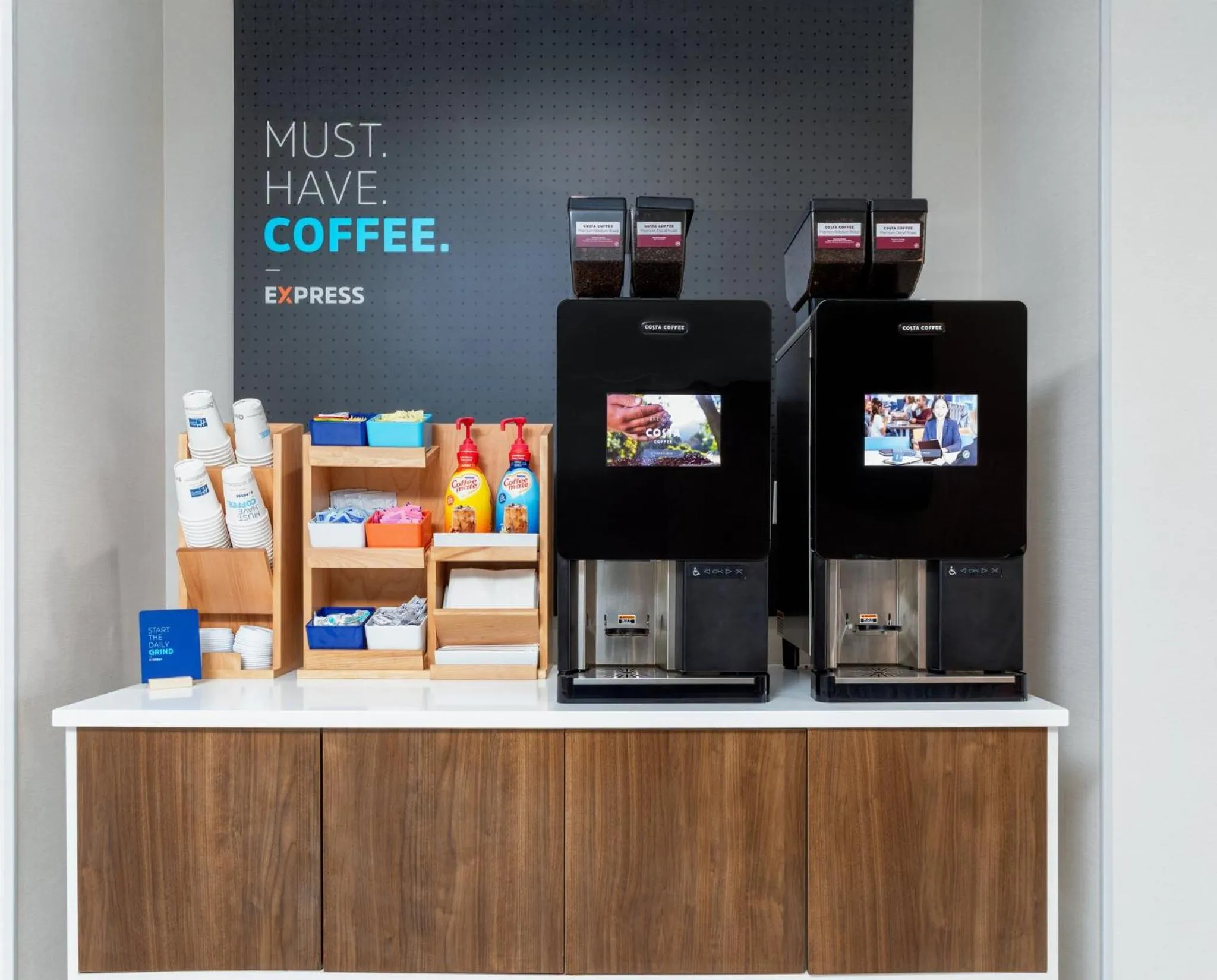 Breakfast in Holiday Inn Express & Suites Ormond Beach - North Daytona by IHG