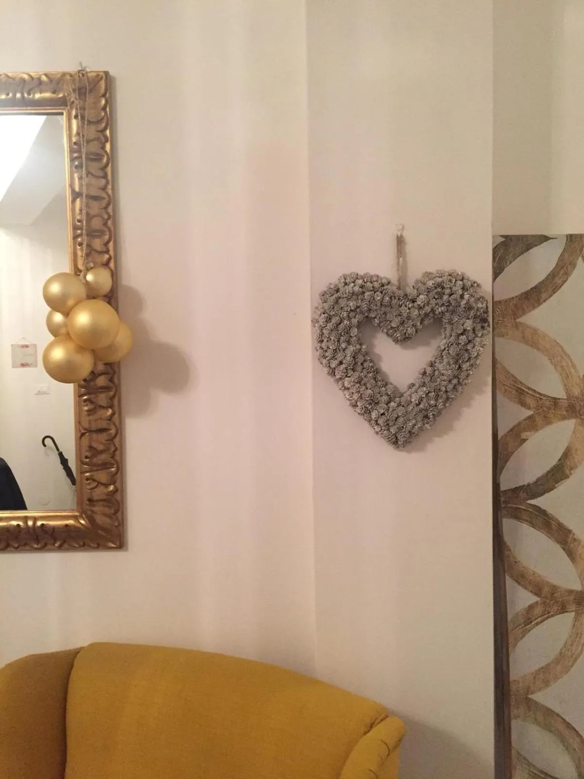 Decorative detail in Casa Isabella