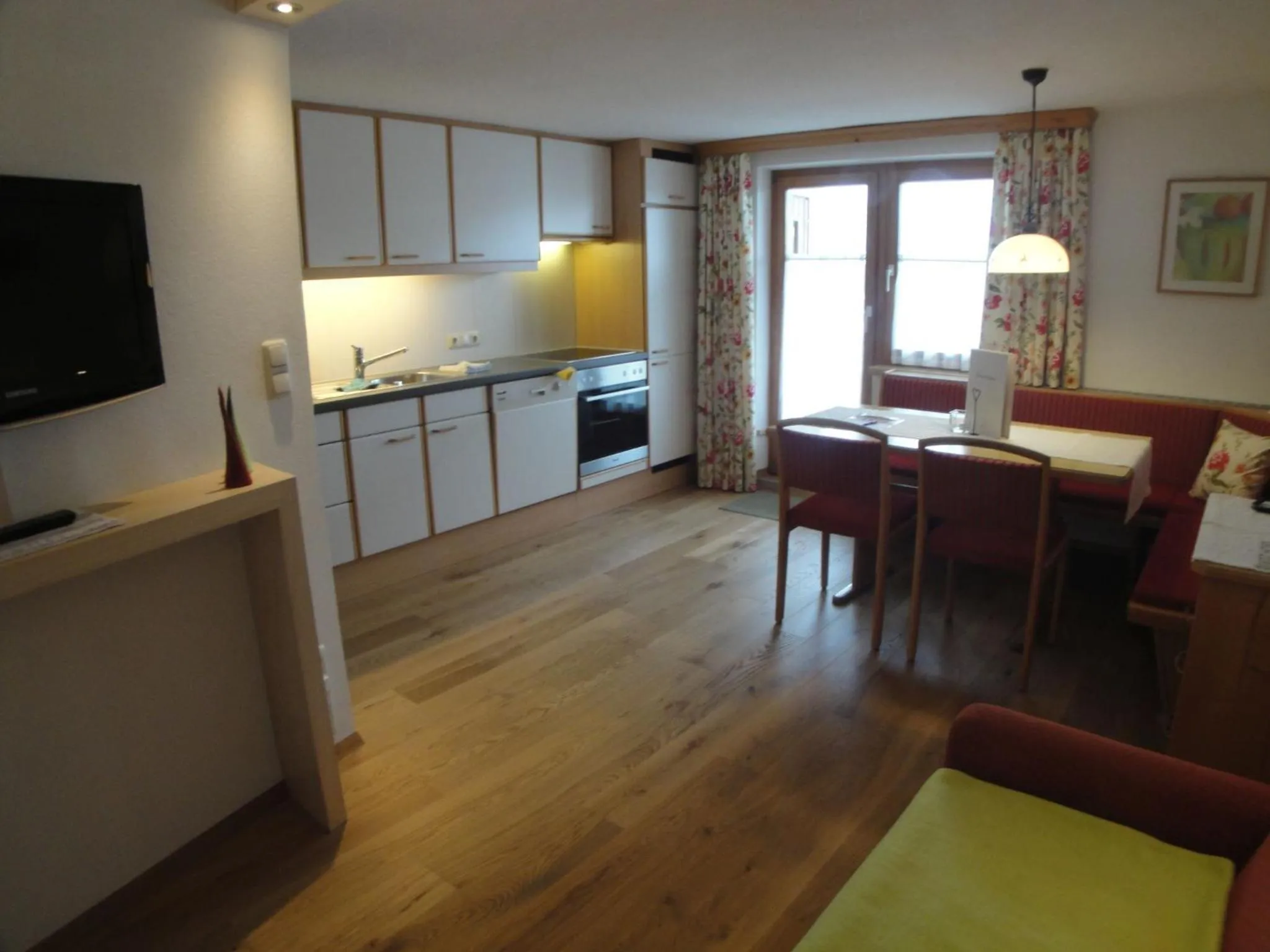 Kitchen or kitchenette in Appartements Birkenhof