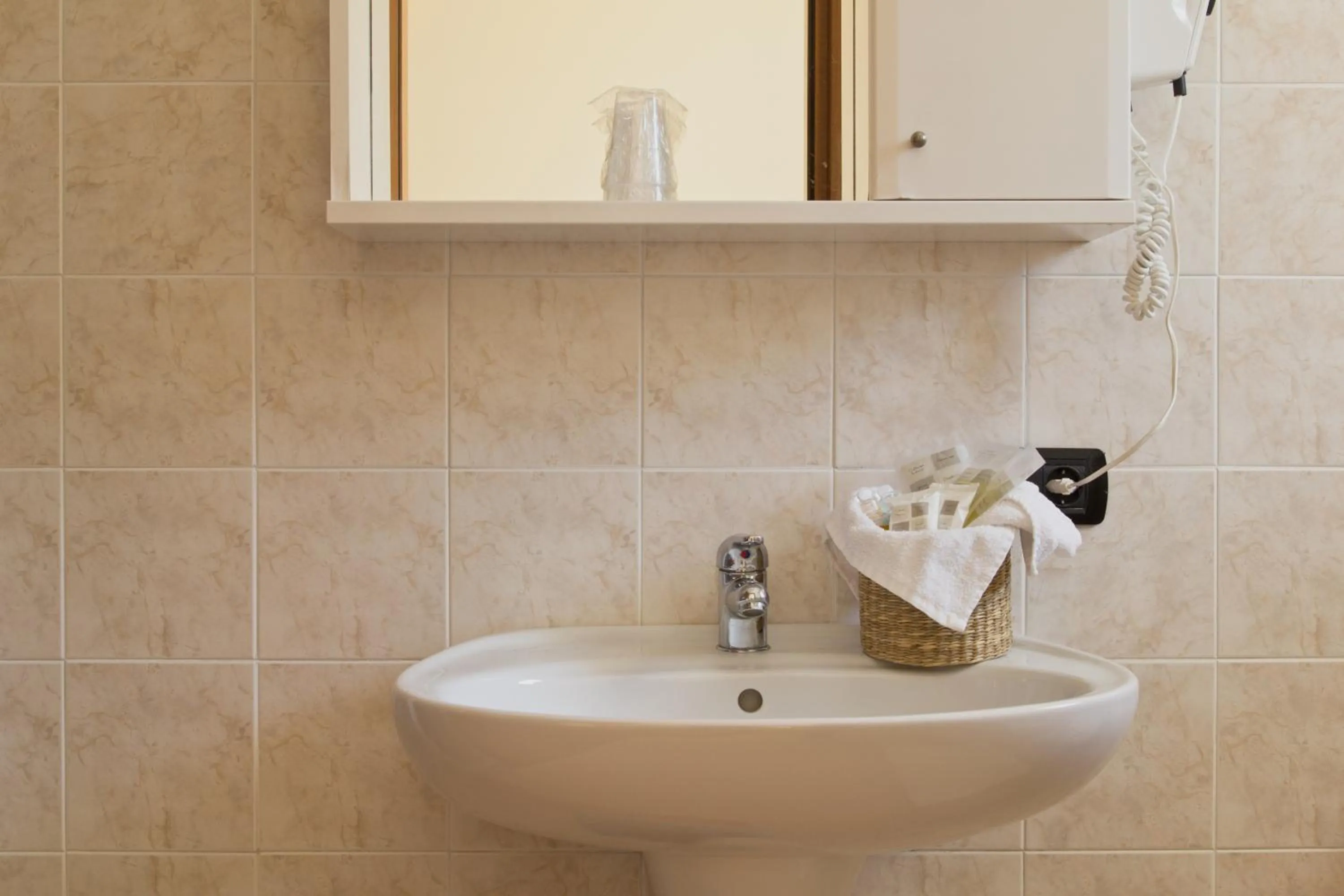 Toilet in Hotel La Fenice