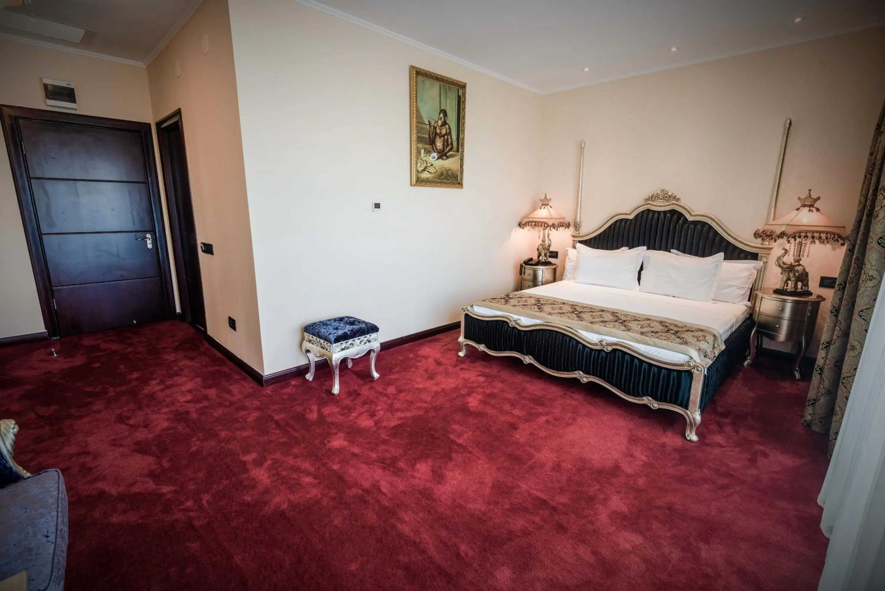 Bed in Bavaria Blu Hotel and Conference Centre