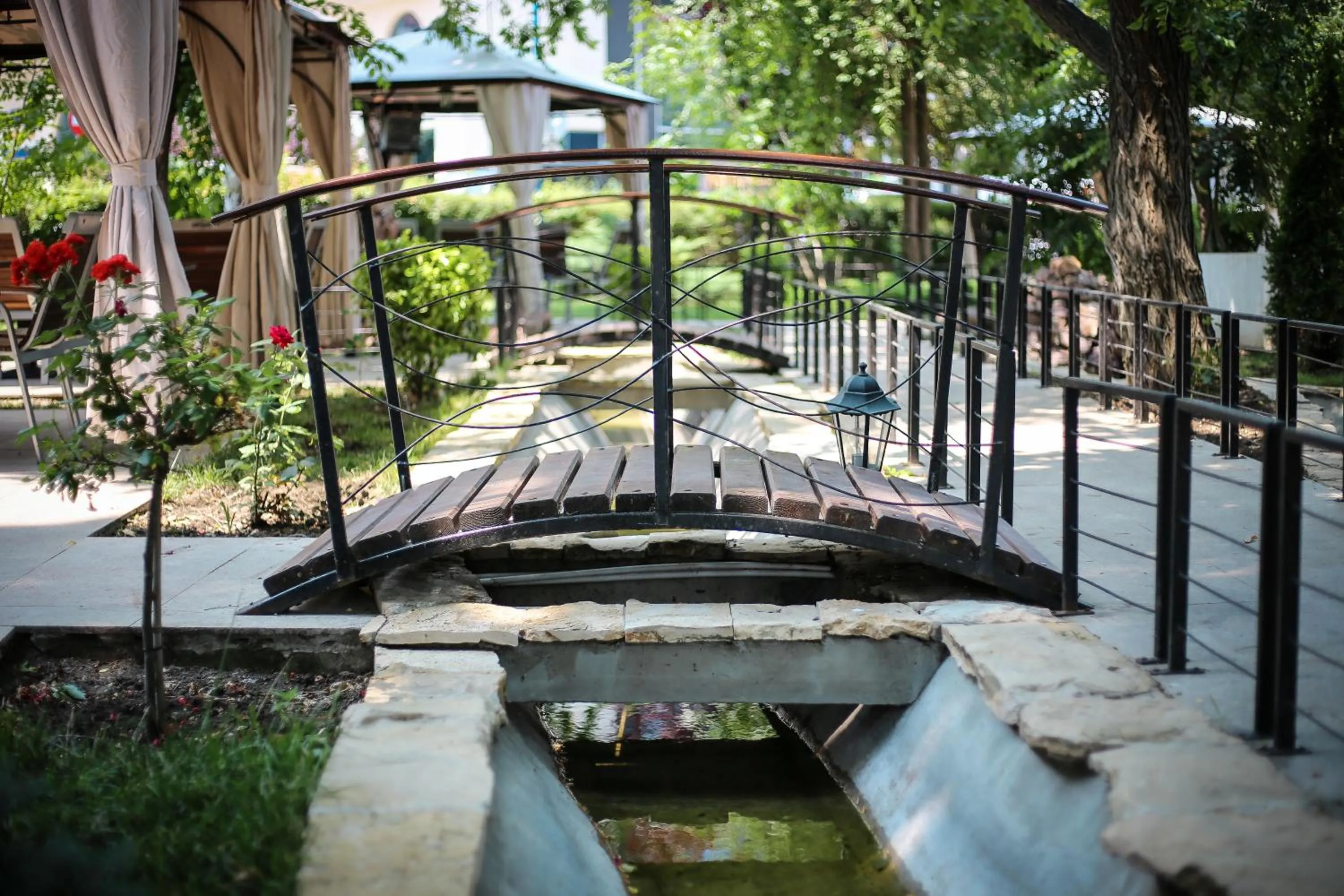 Restaurant/places to eat in Bavaria Blu Hotel and Conference Centre