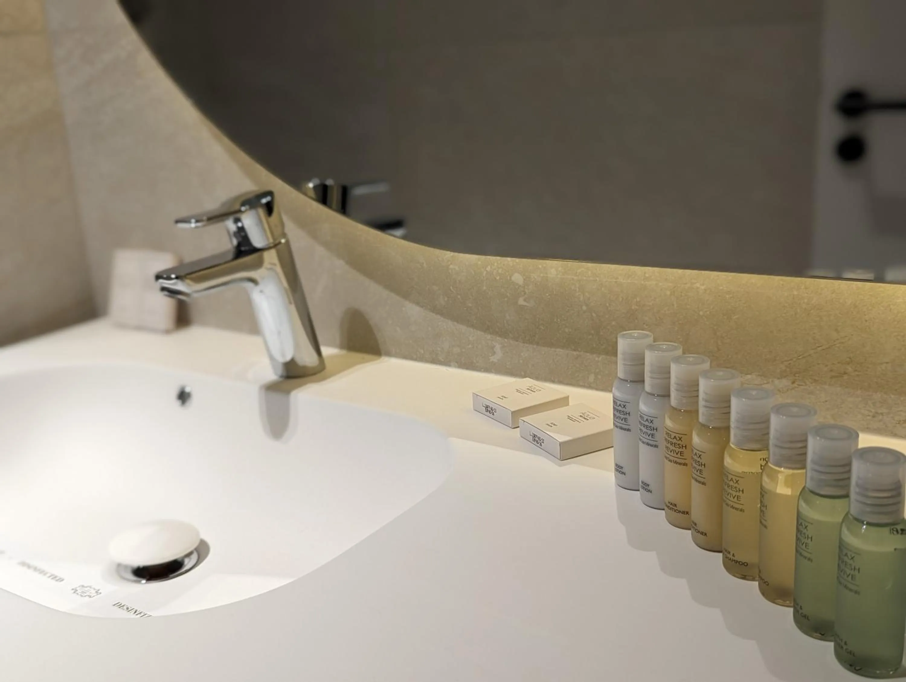 Bavaria Blu Hotel and Conference Centre