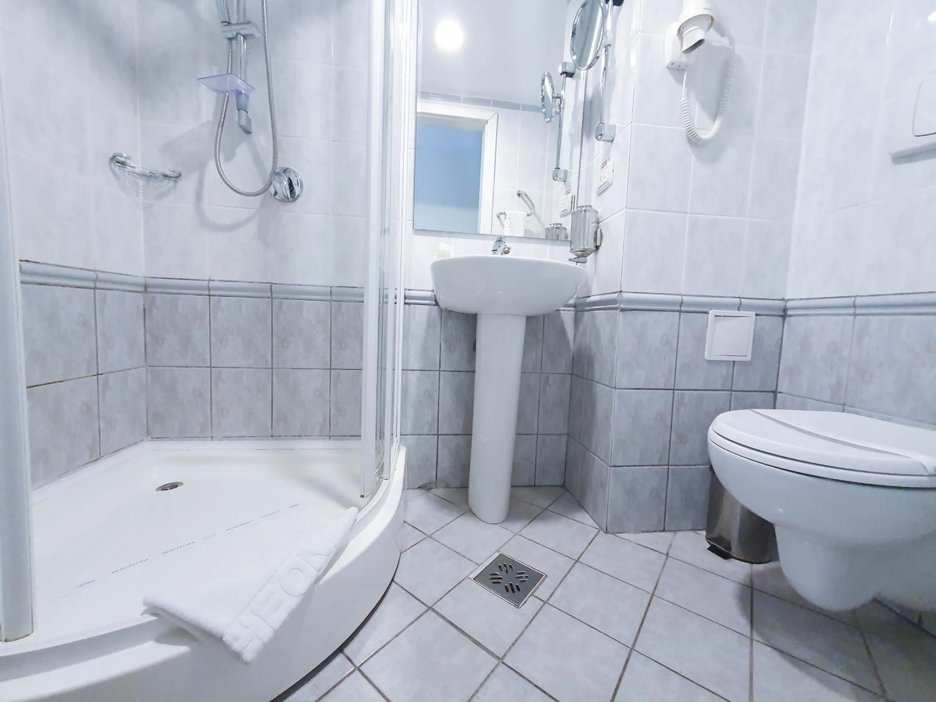 Bavaria Blu Hotel and Conference Centre