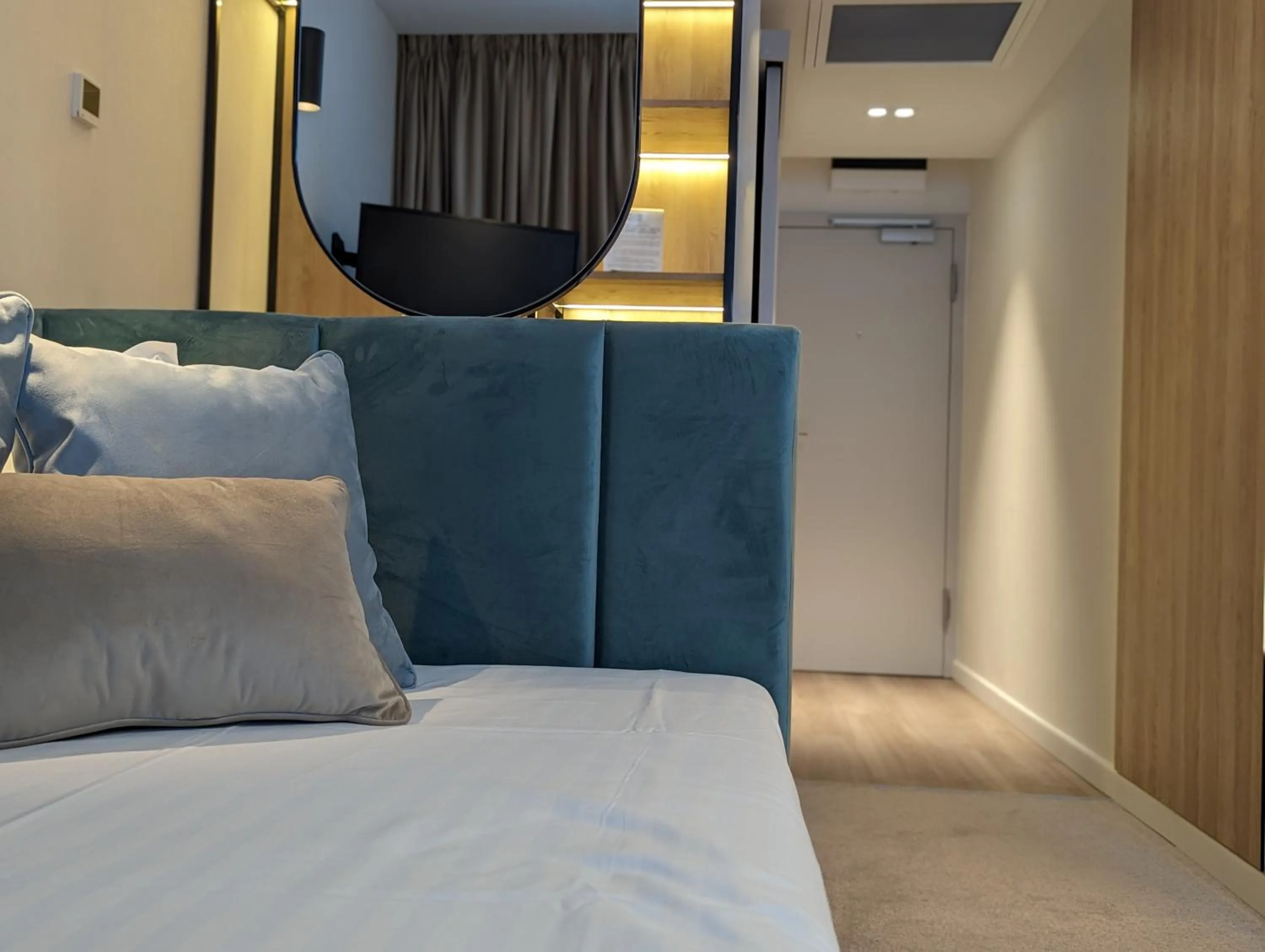 Bed in Bavaria Blu Hotel and Conference Centre