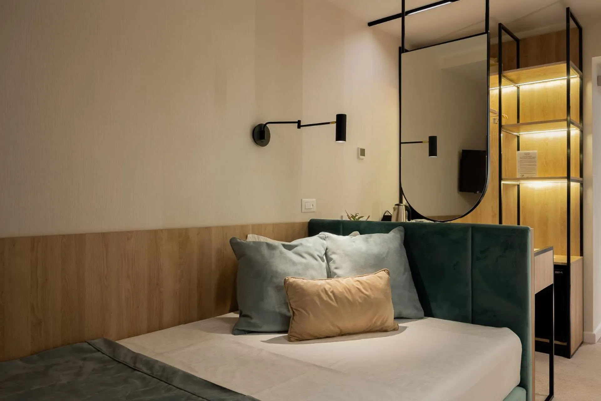 Bed in Bavaria Blu Hotel and Conference Centre