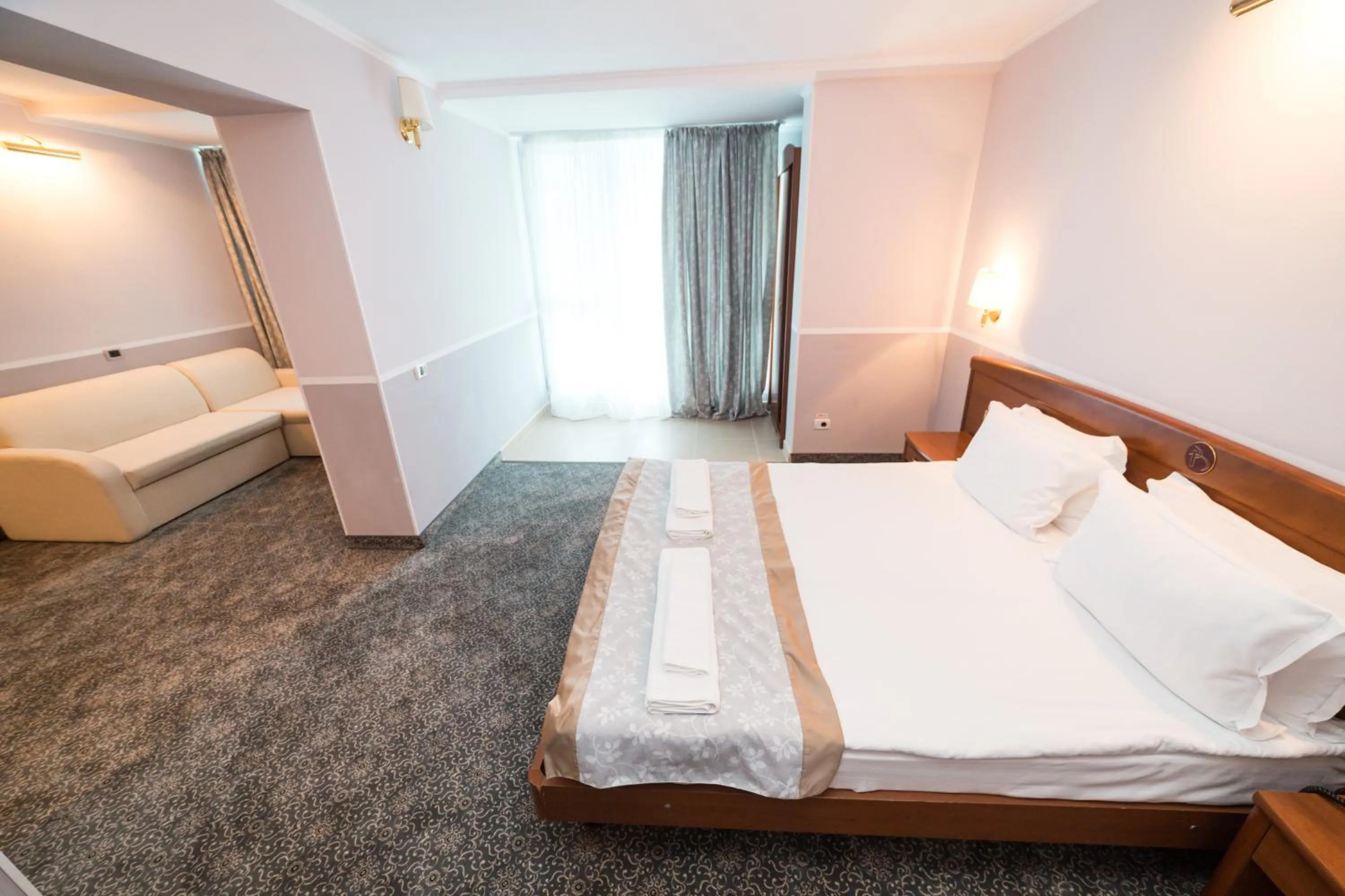 Bed in Bavaria Blu Hotel and Conference Centre