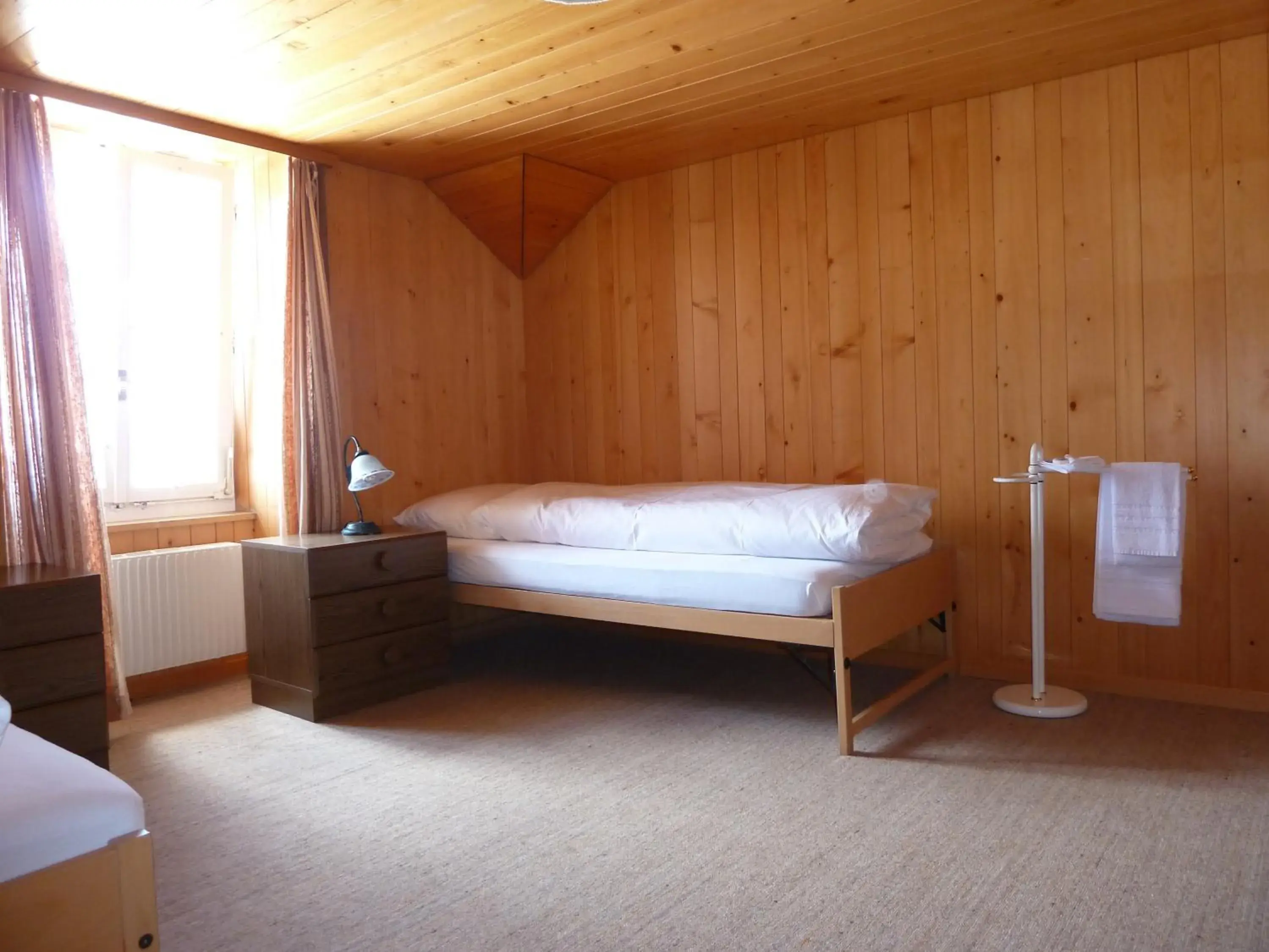 Double Room with Shared Bathroom - single occupancy in Berghaus Männlichen Double Room with Shared Bathroom - single occupancy in Berghaus Männlichen